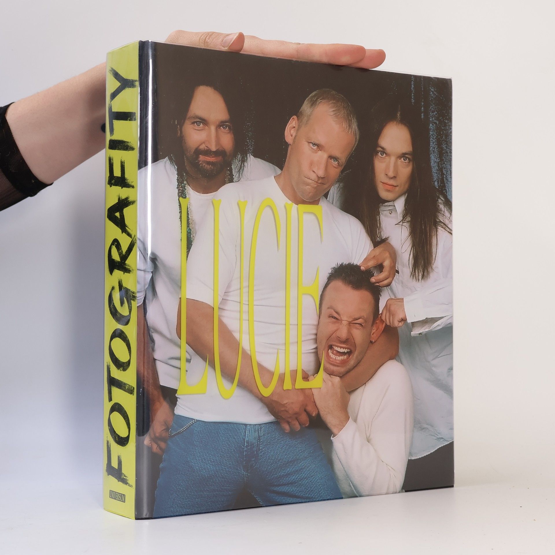 Collectif d'auteurs Lucie