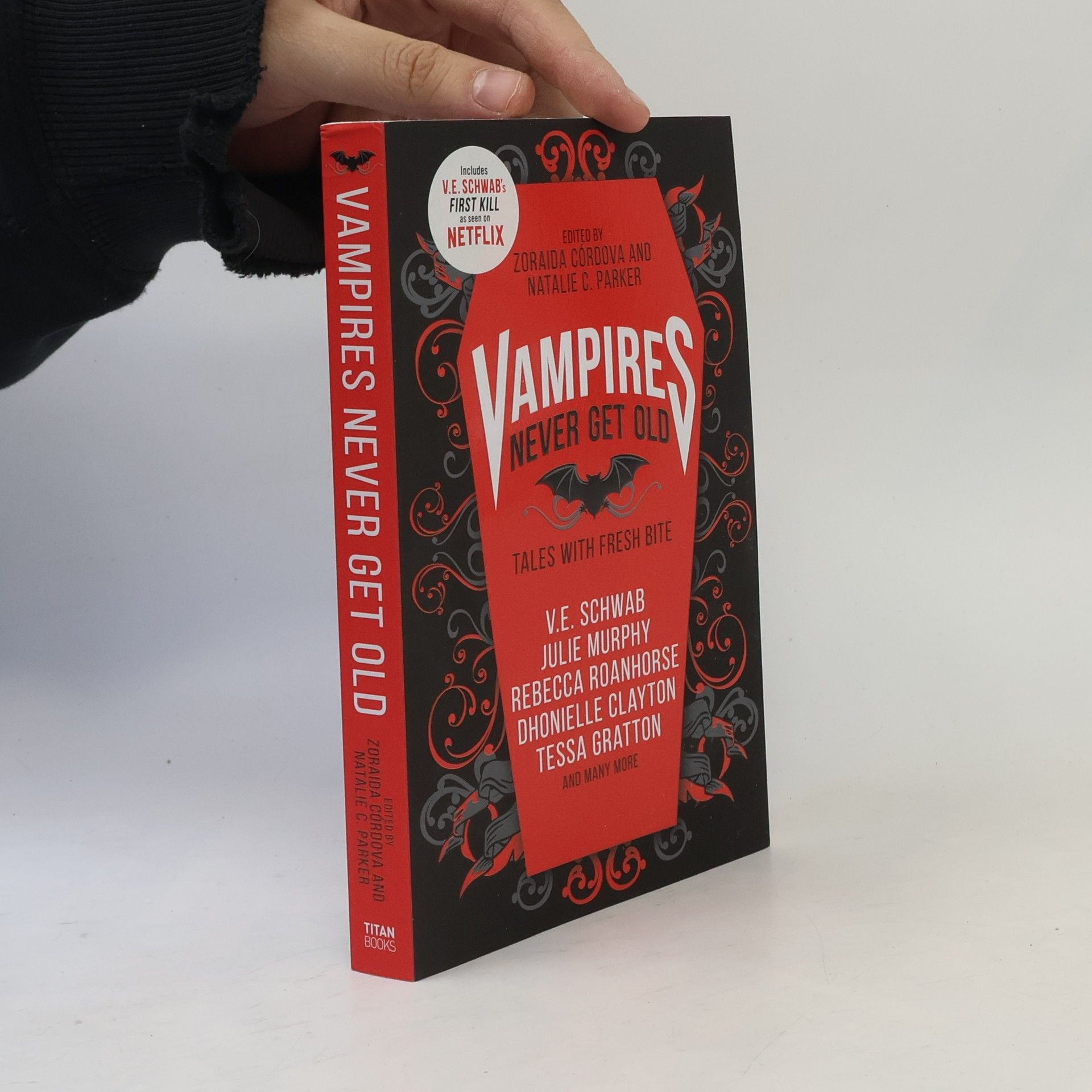 Zoraida Córdova Vampires Never Get Old