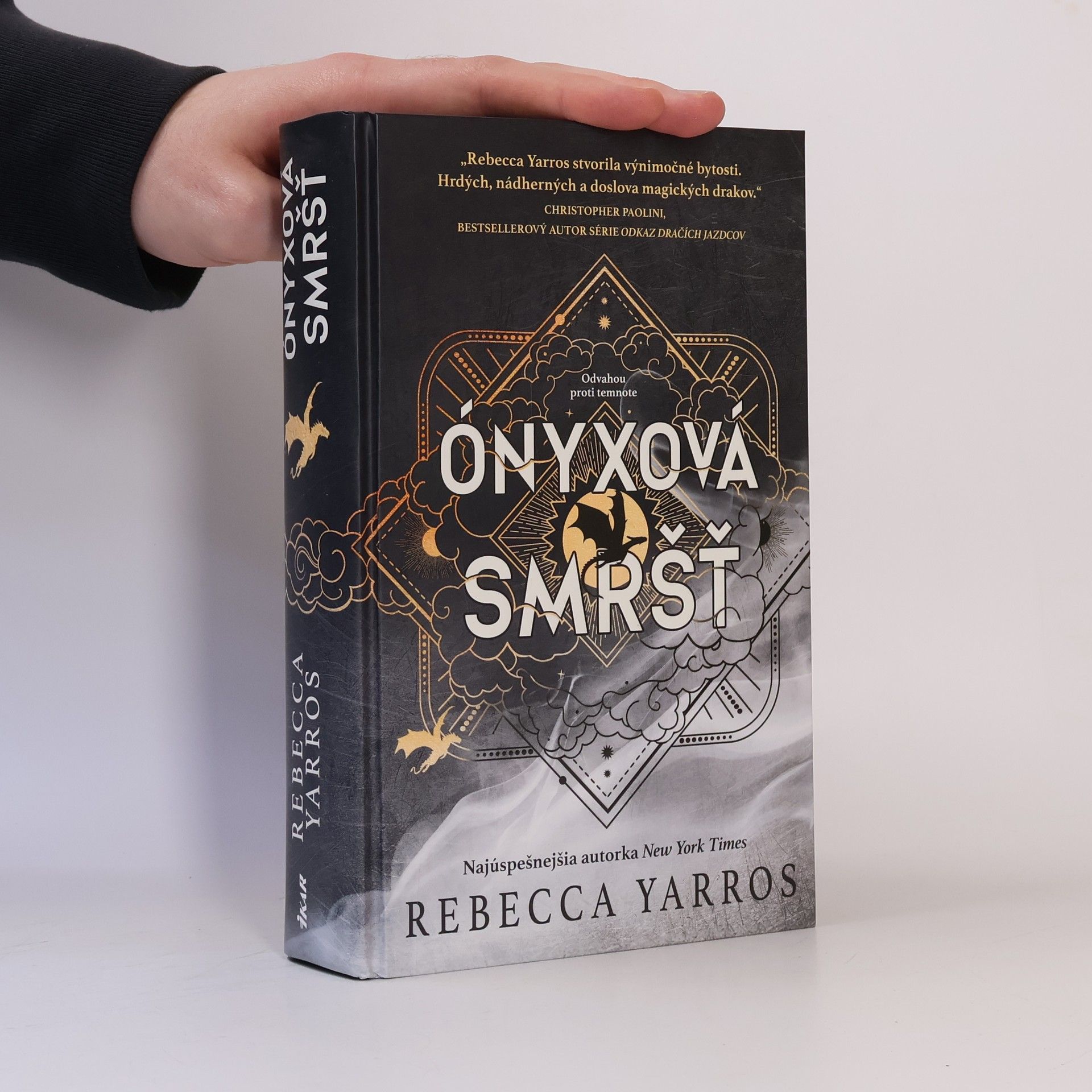 Rebecca Yarros Ónyxová smršť
