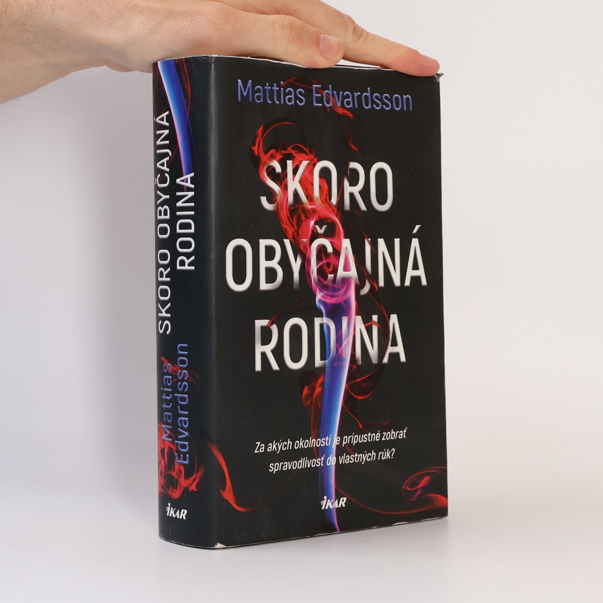 Mattias Edvardsson Skoro obyčajná rodina