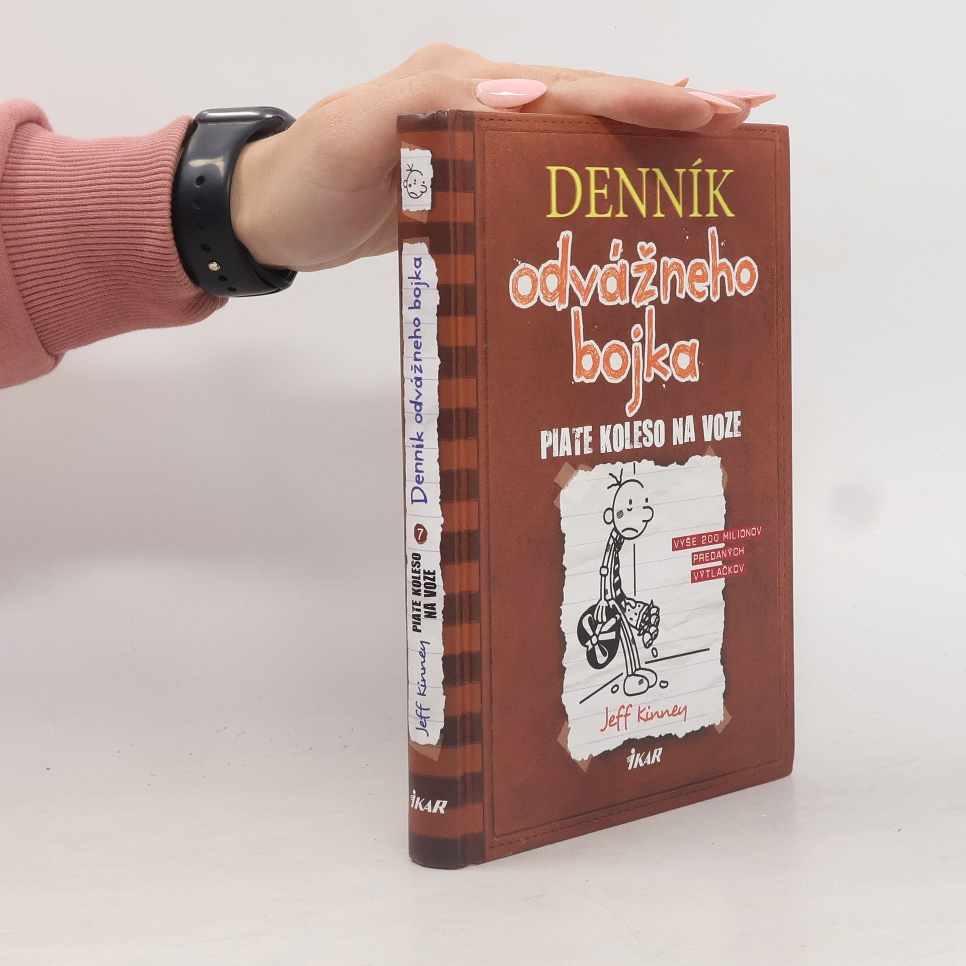 Jeff Kinney Denník odvážneho bojka 7. Piate koleso na voze