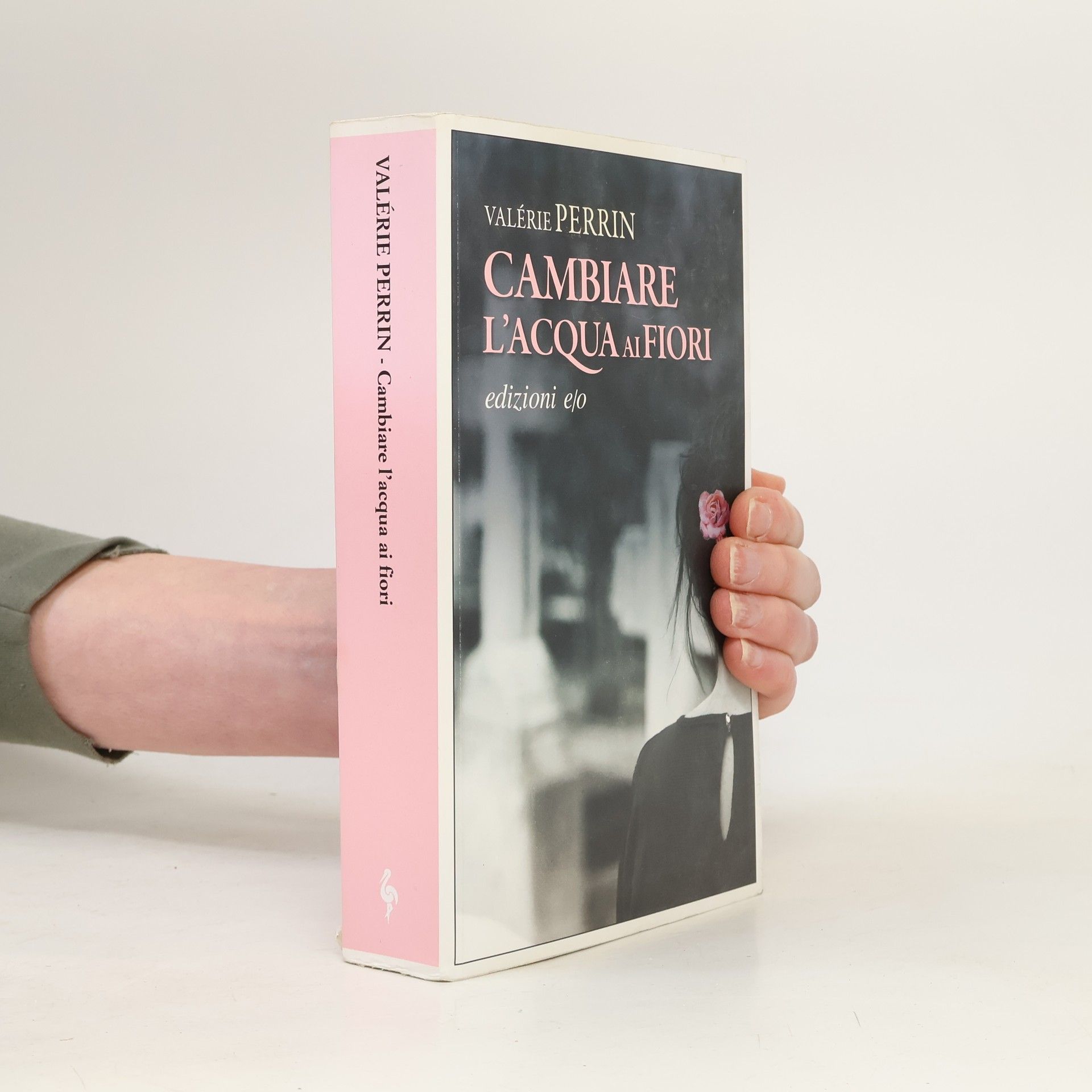 Valérie Perrin Cambiare l'acqua ai fiori