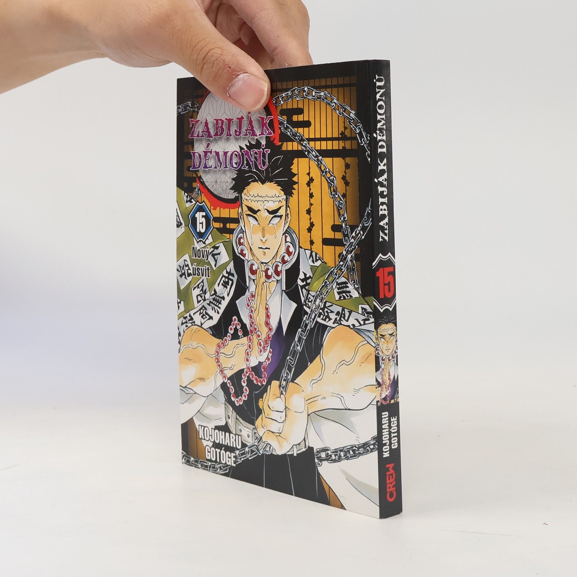 Koyoharu Gotoge Zabiják démonů. 15. Nový úsvit