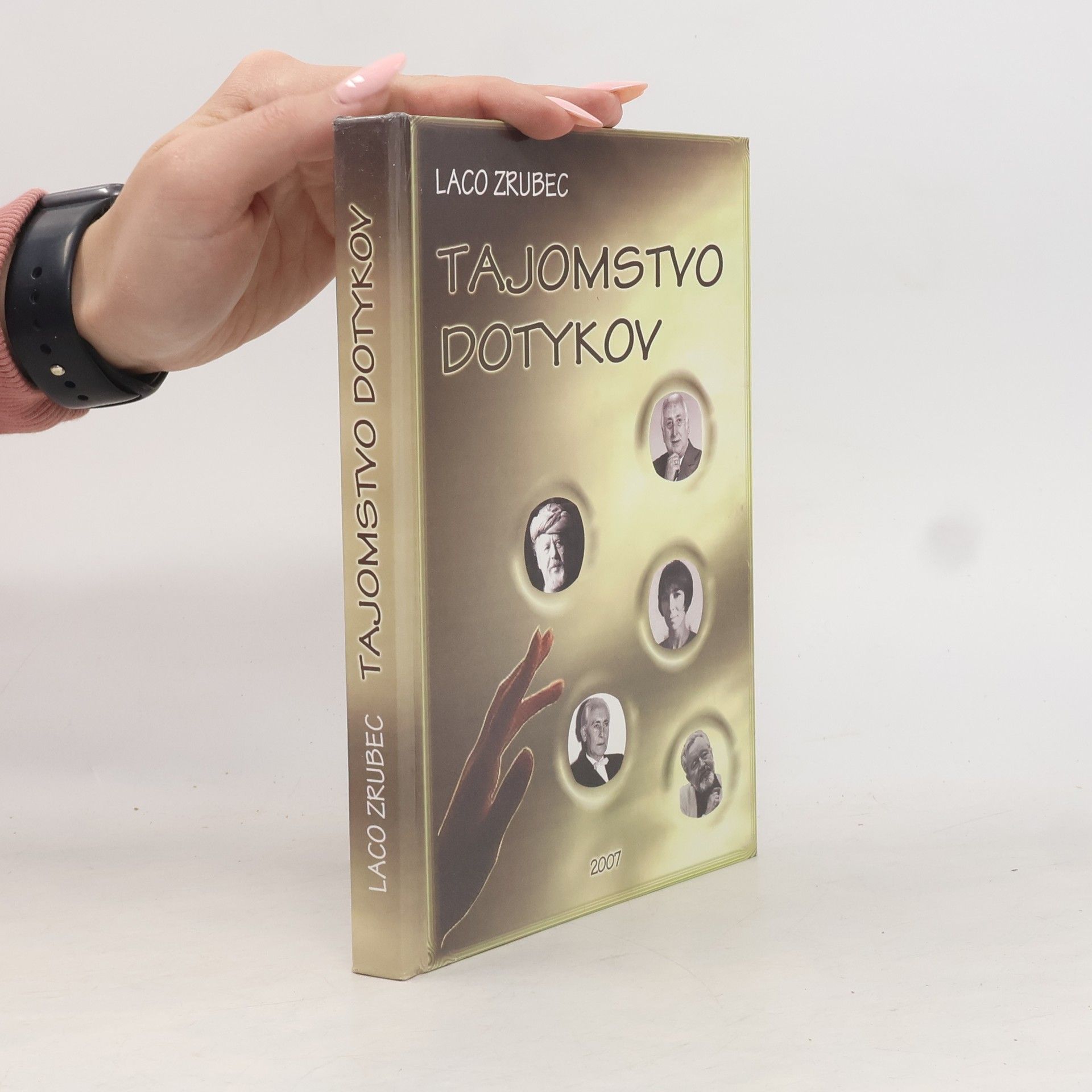 Laczo Zrubec Tajomstvo dotykov