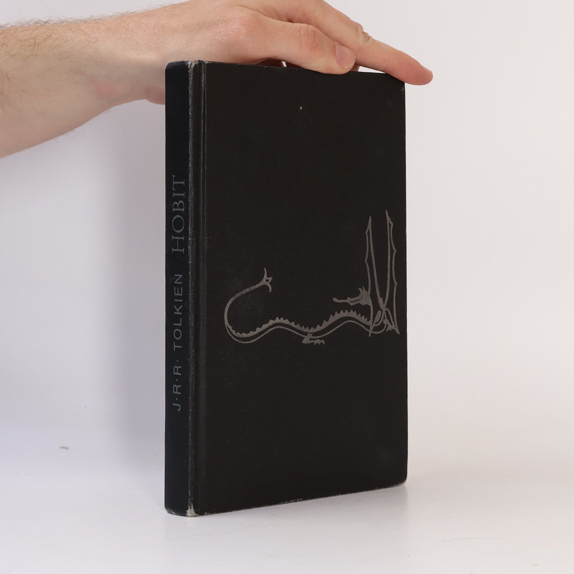 John Ronald Reuel Tolkien Hobit aneb cesta tam a zase zpátky