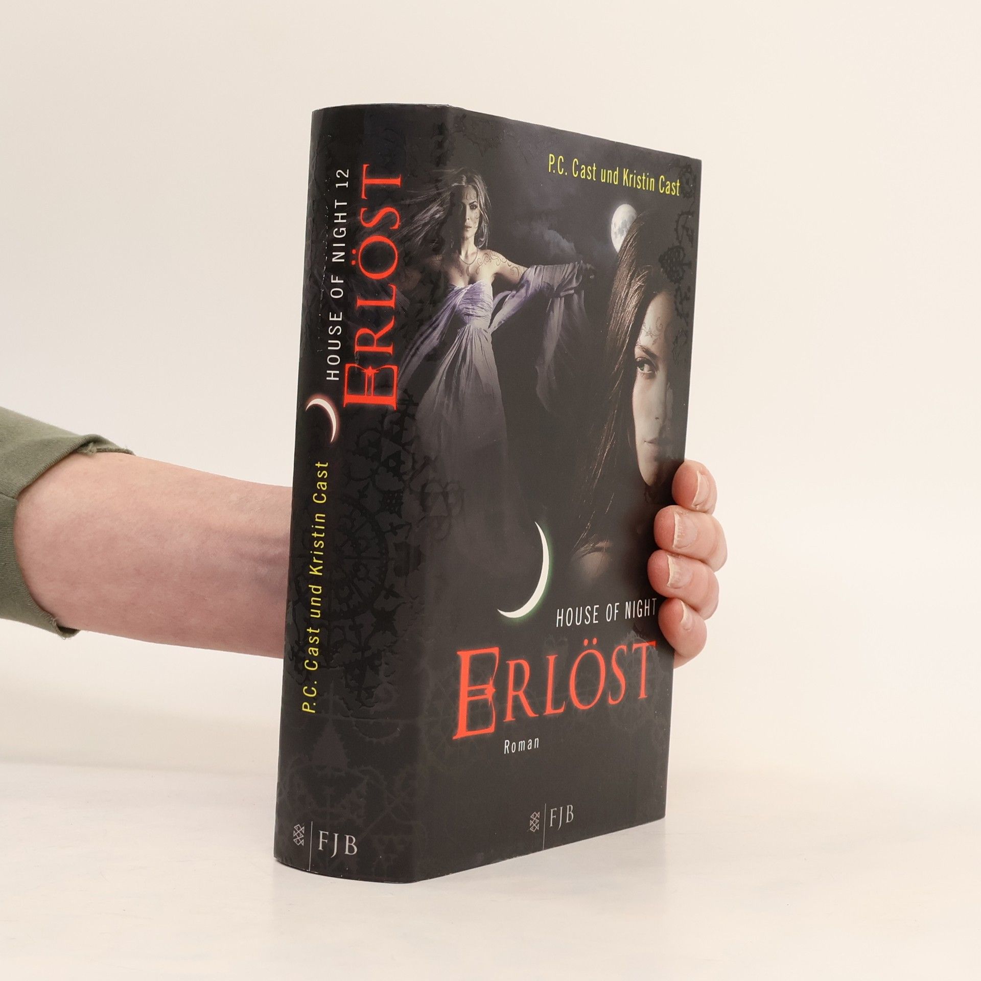 Phyllis Christine Cast Erlöst. House of Night