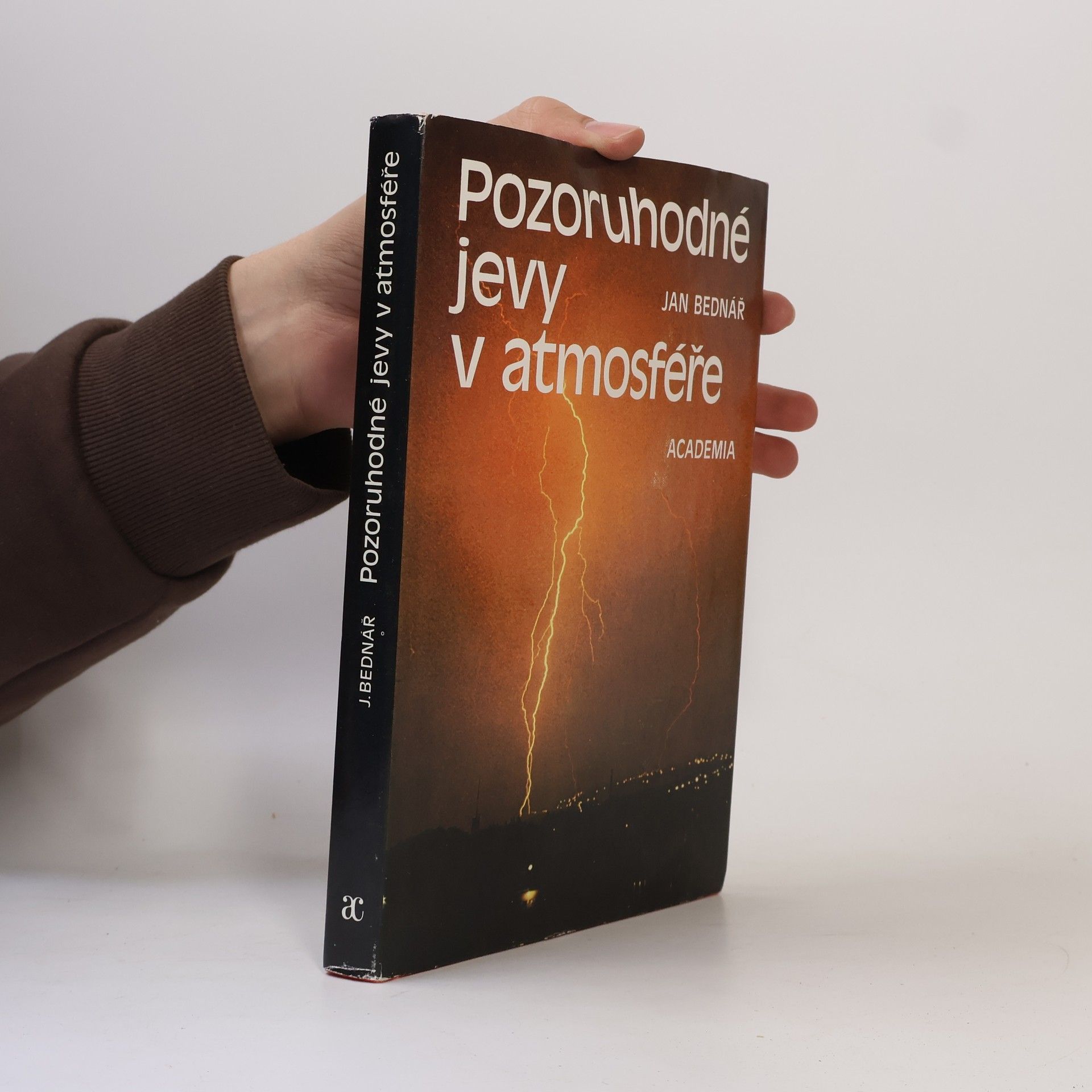 Jan Bednář Pozoruhodné jevy v atmosféře