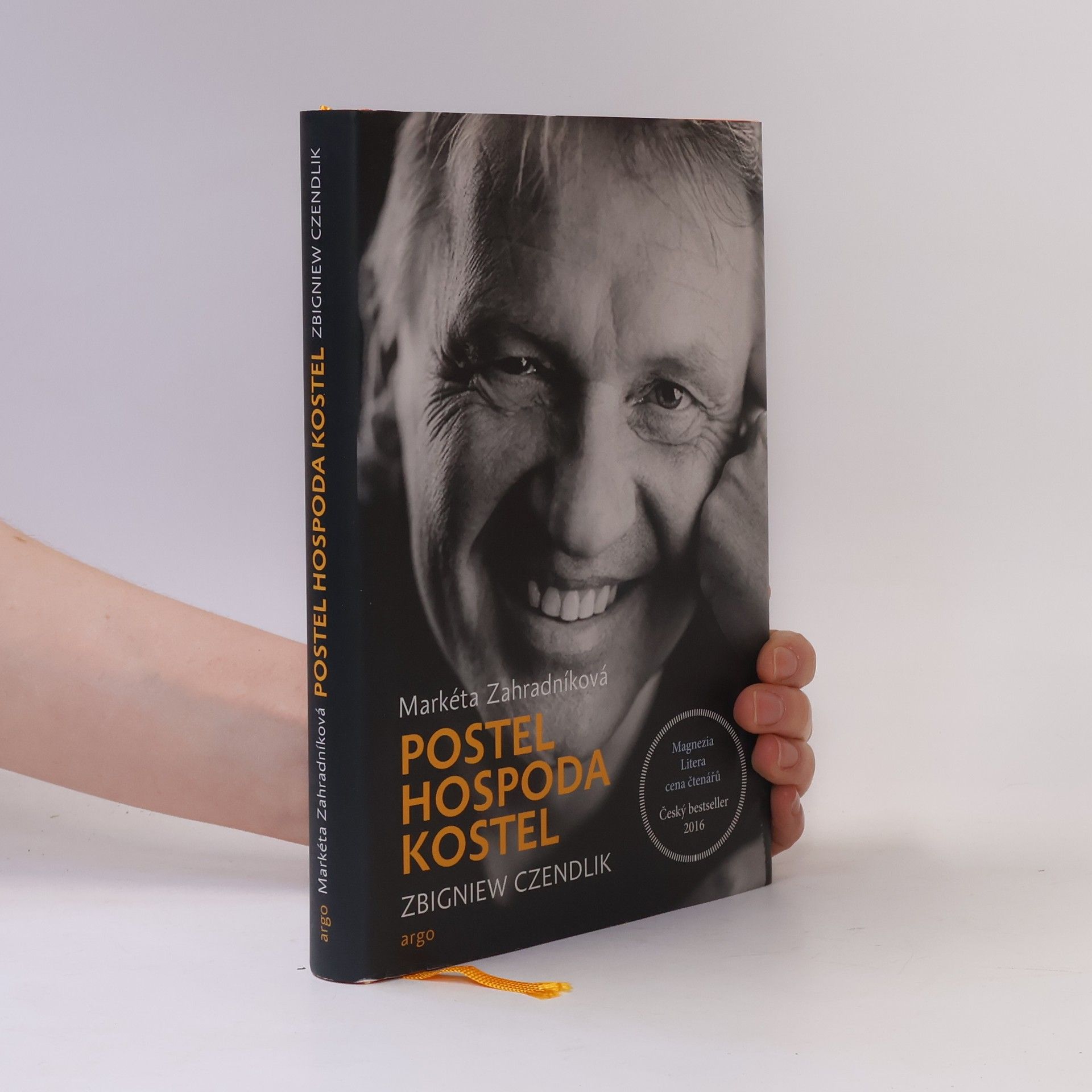 Markéta Zahradníková Postel, hospoda, kostel