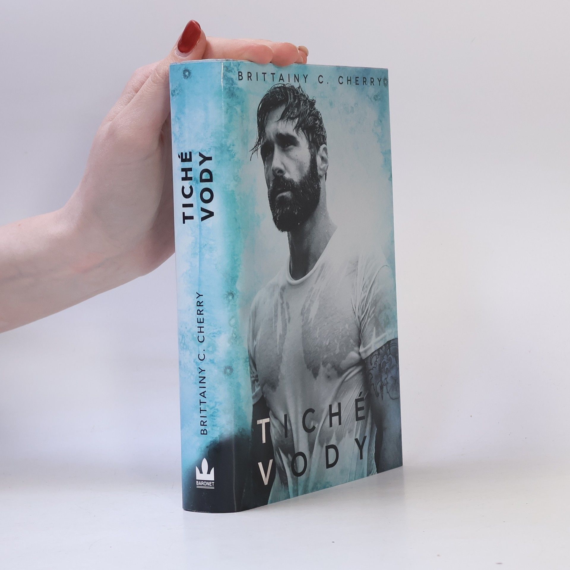 Brittainy C. Cherry Tiché vody