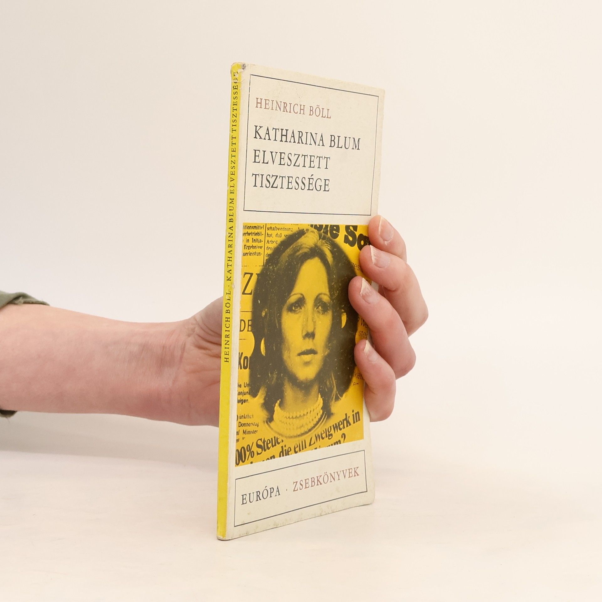 Bor Ambrus Európa Zsebkönyvek: Katharina Blum elvesztett tisztessége