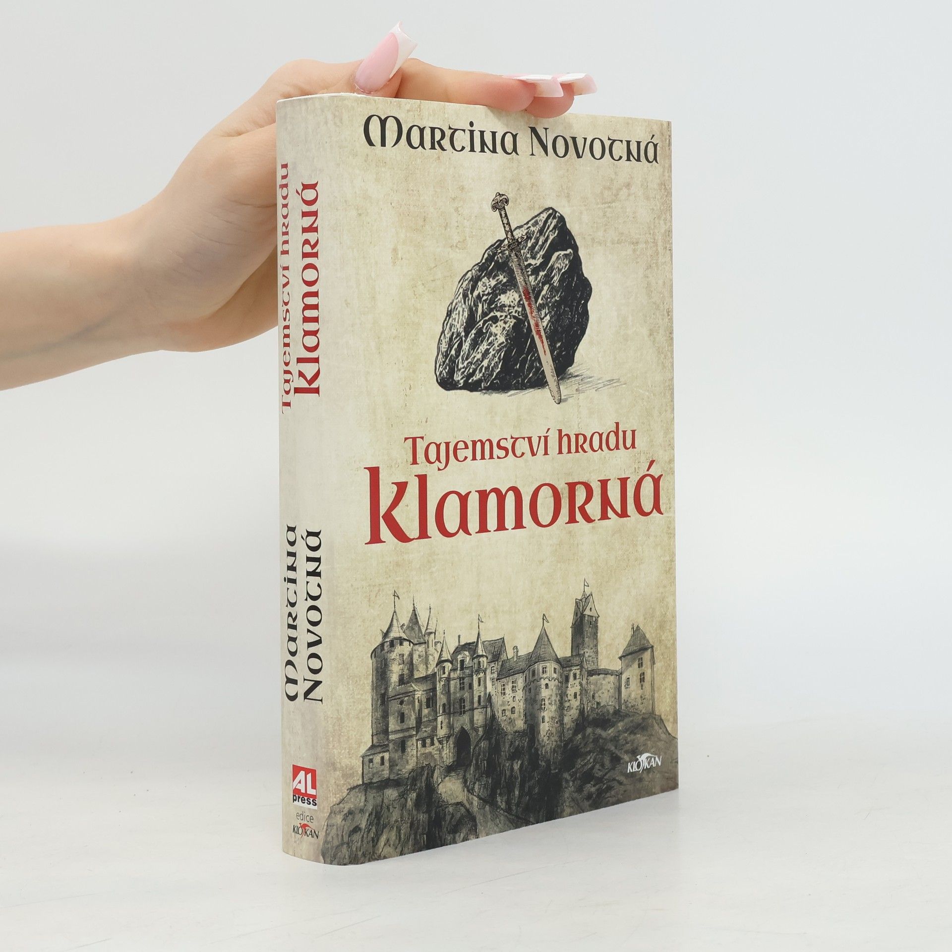 Martina Novotná Tajemství hradu Klamorná