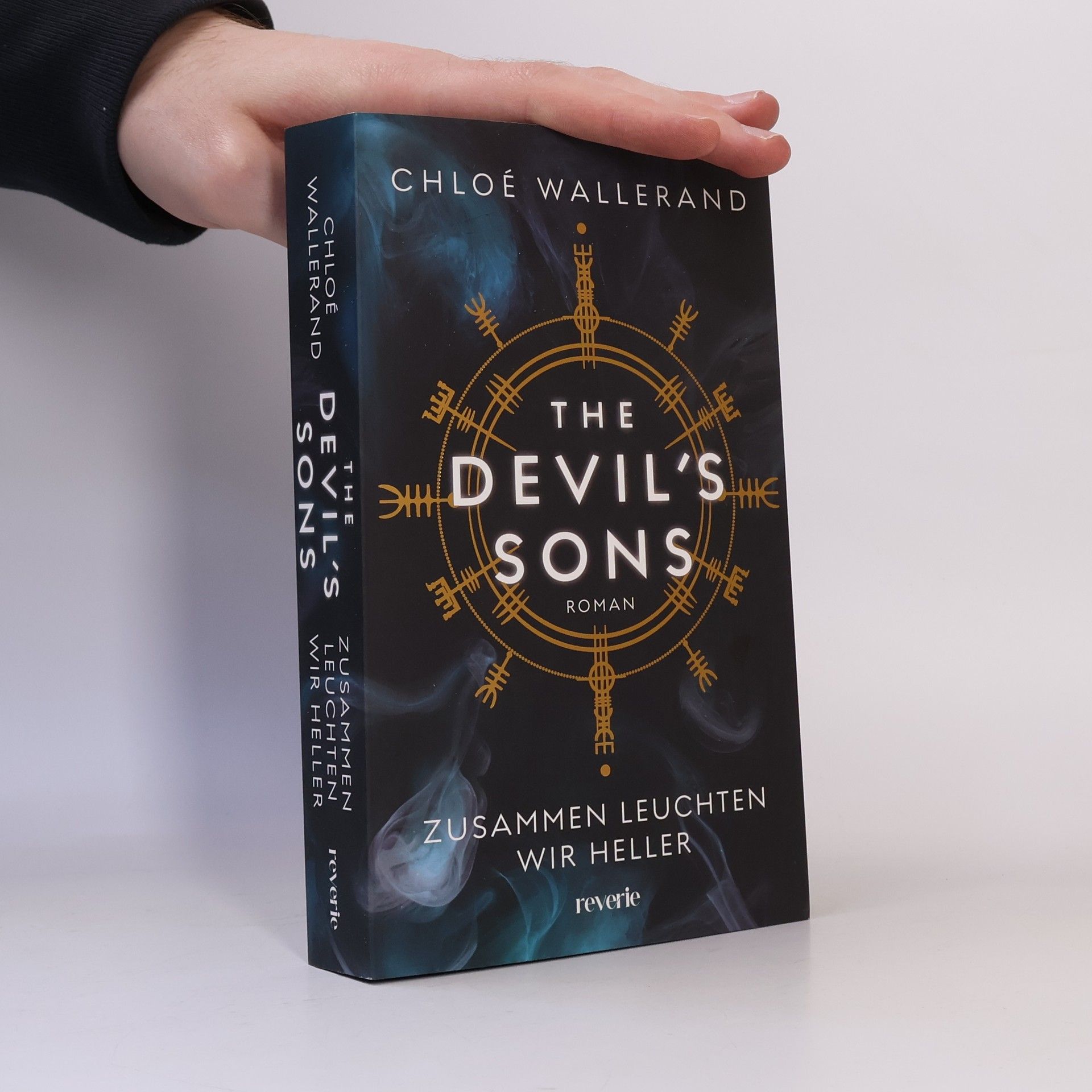Chloé Wallerand The Devil's Sons 2