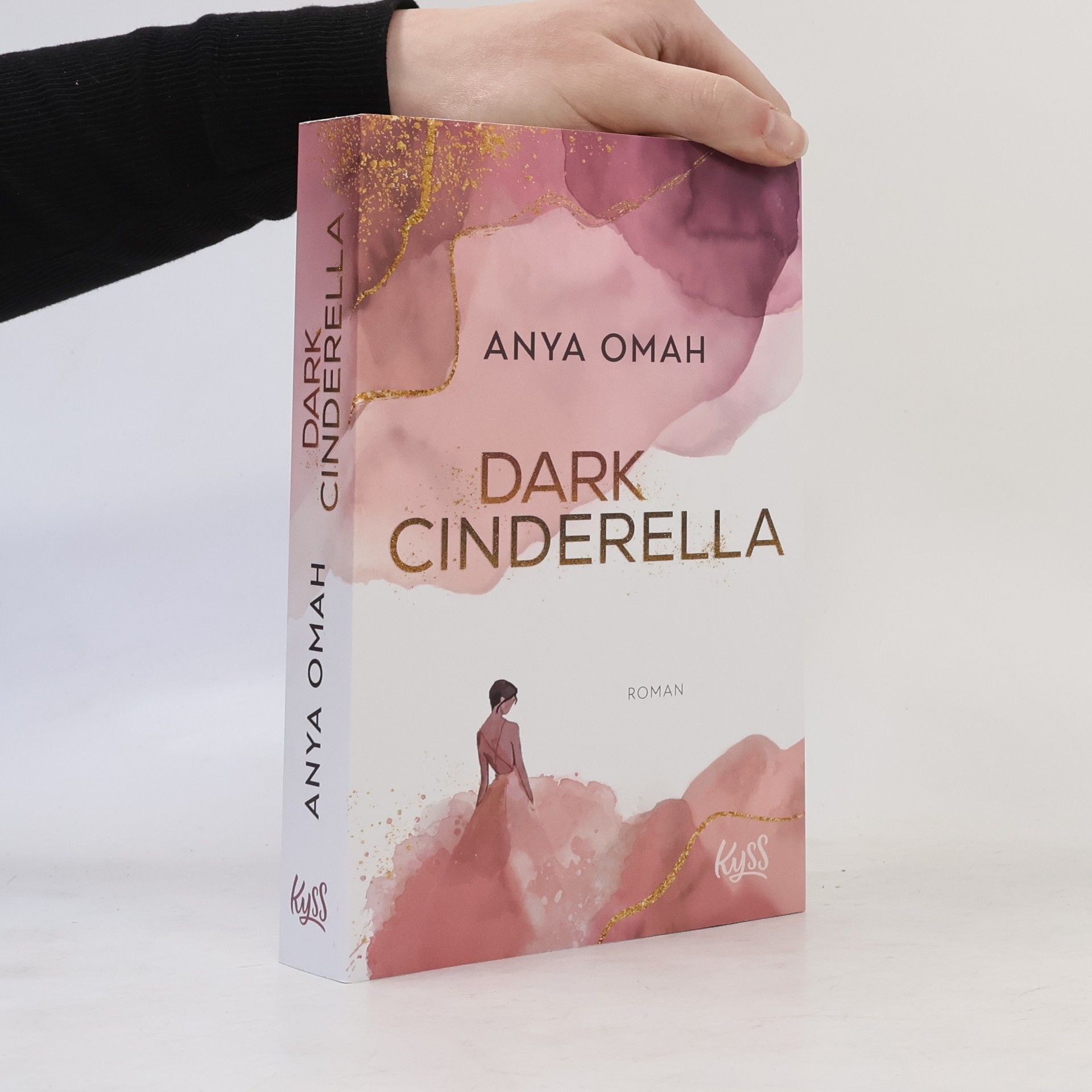Anya Omah Dark Cinderella