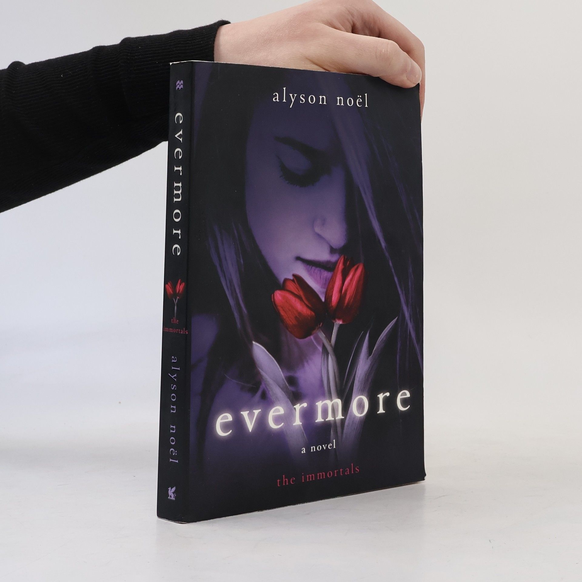 Alyson Noë͏l Evermore