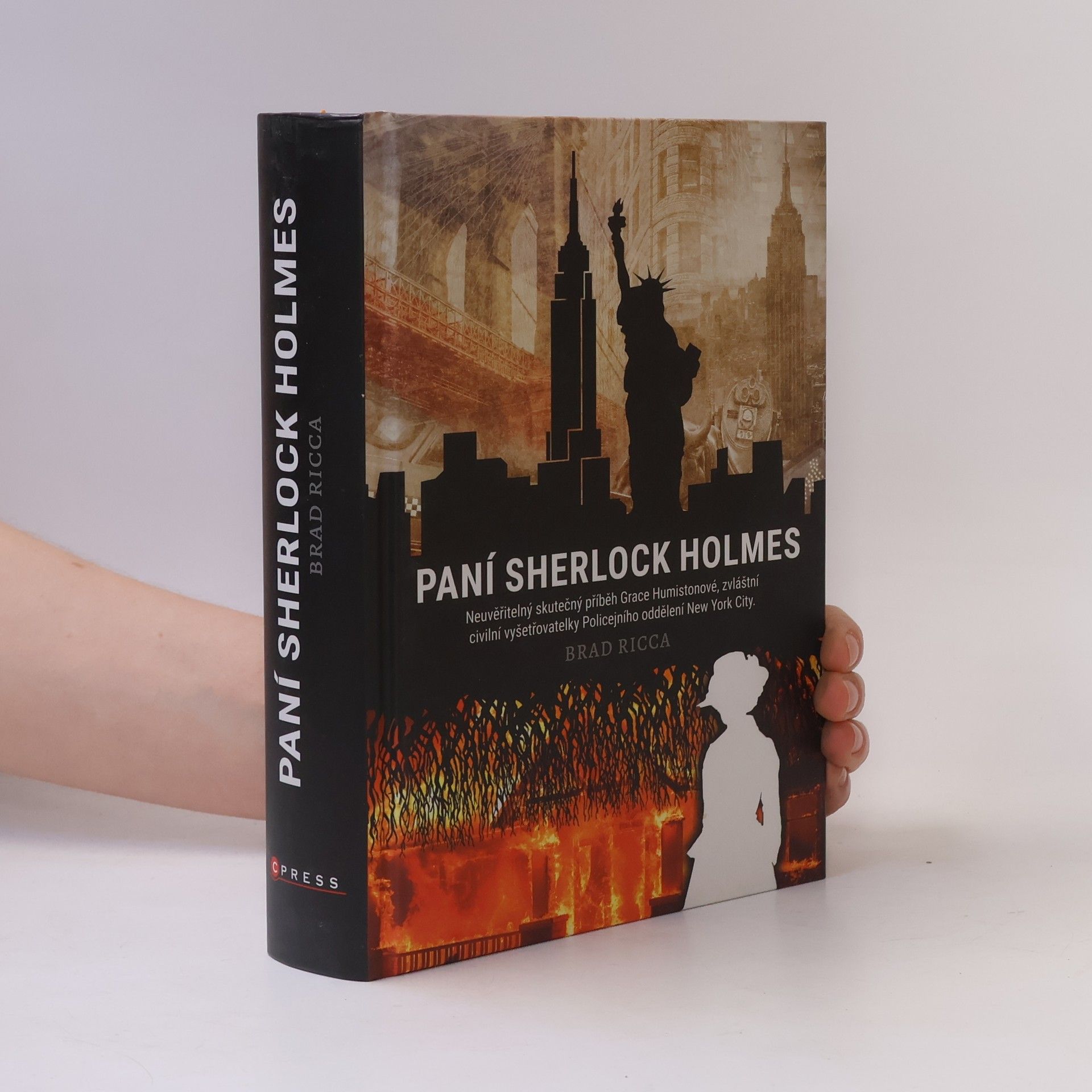 Brad Ricca Paní Sherlock Holmes