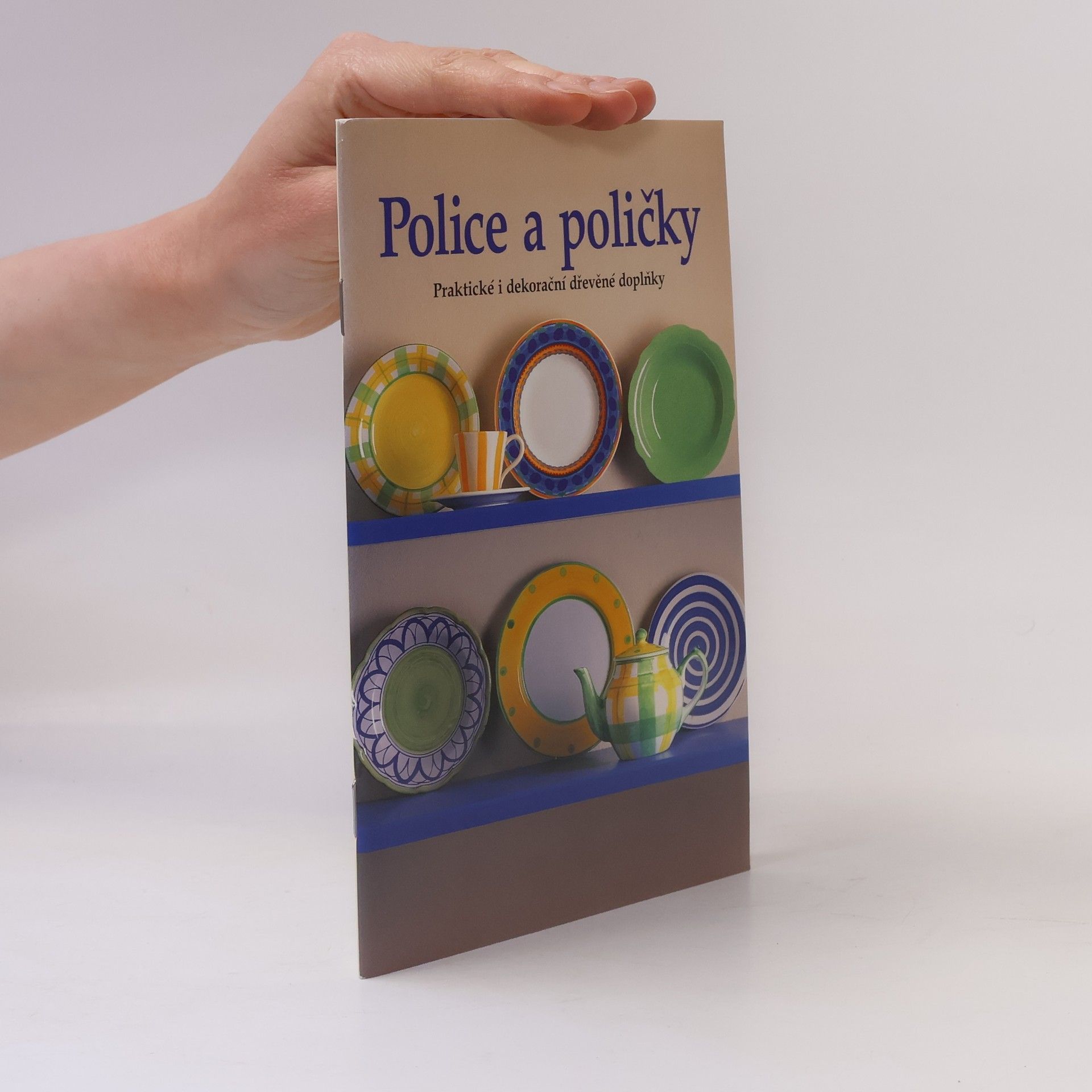 Greg Cheetham Police a poličky