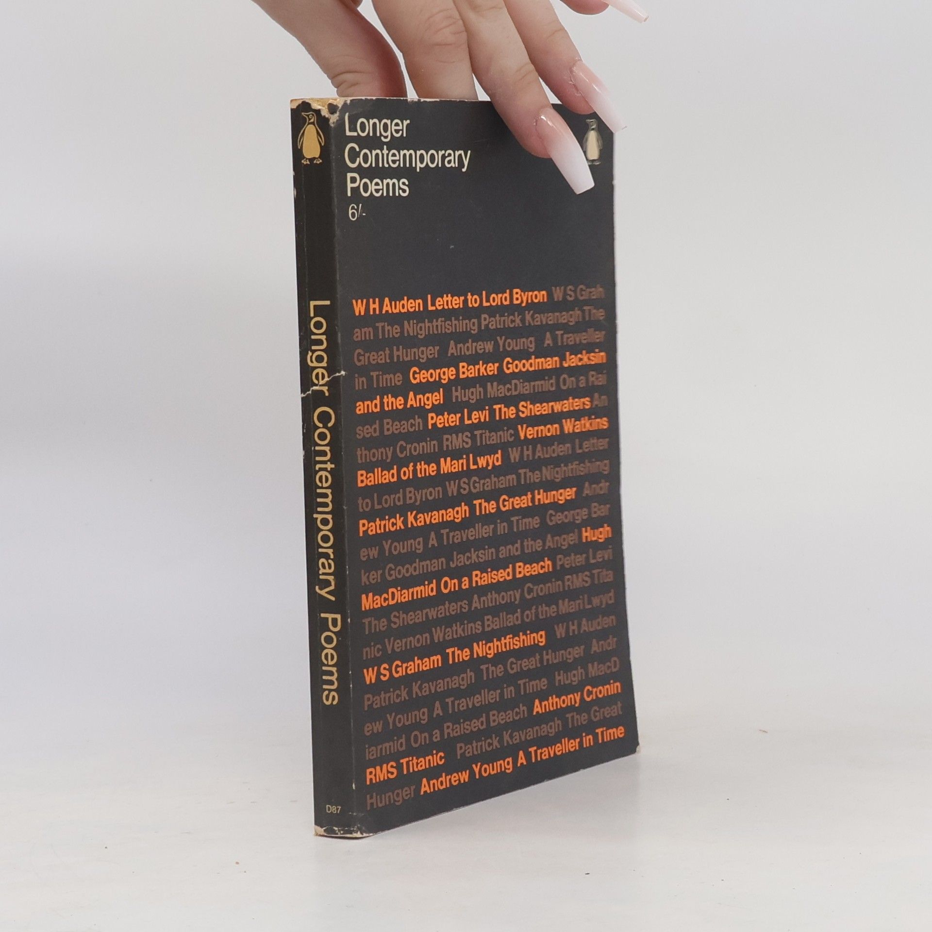 Kolektív autorov Longer Contemporary Poems