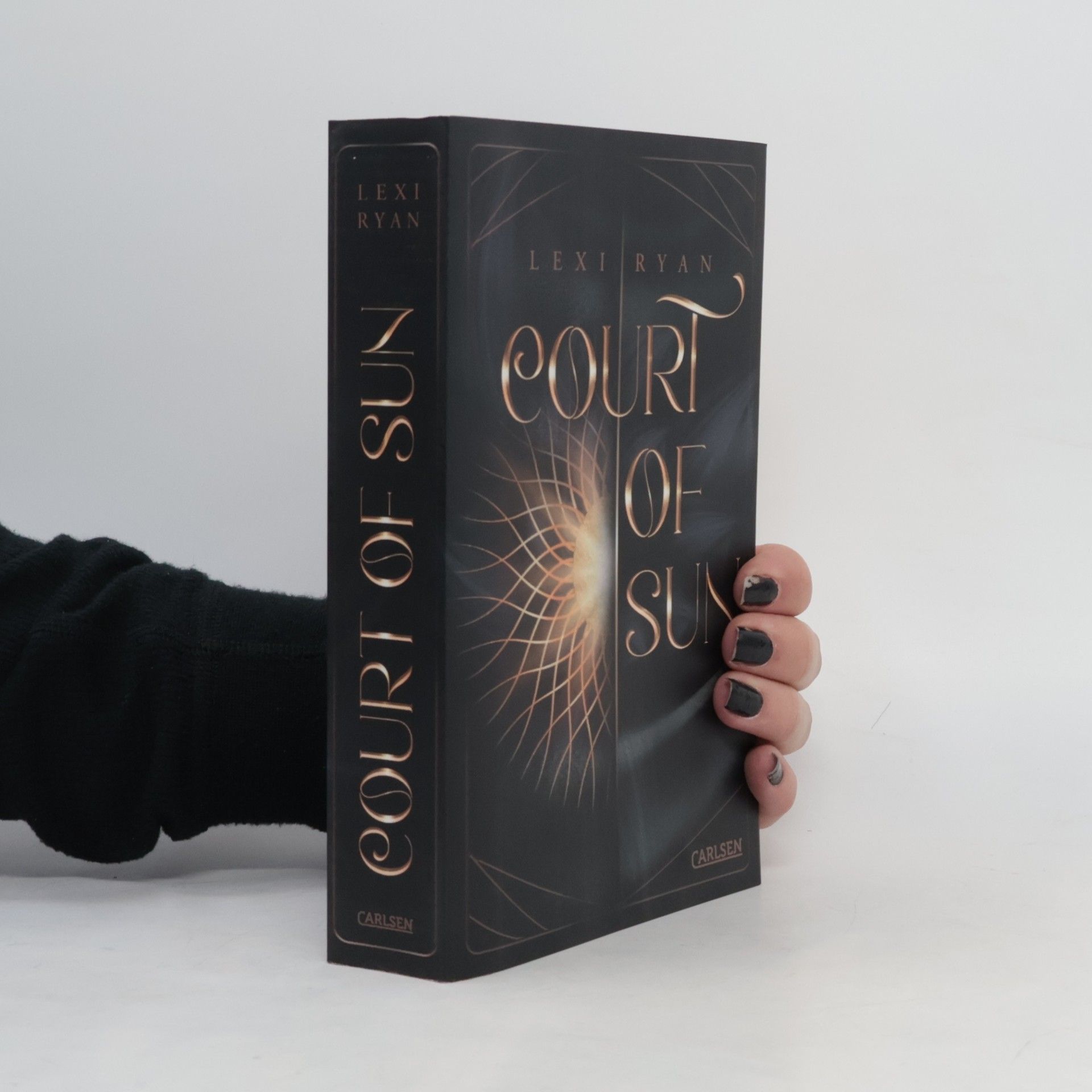 Lexi Ryan Court of sun