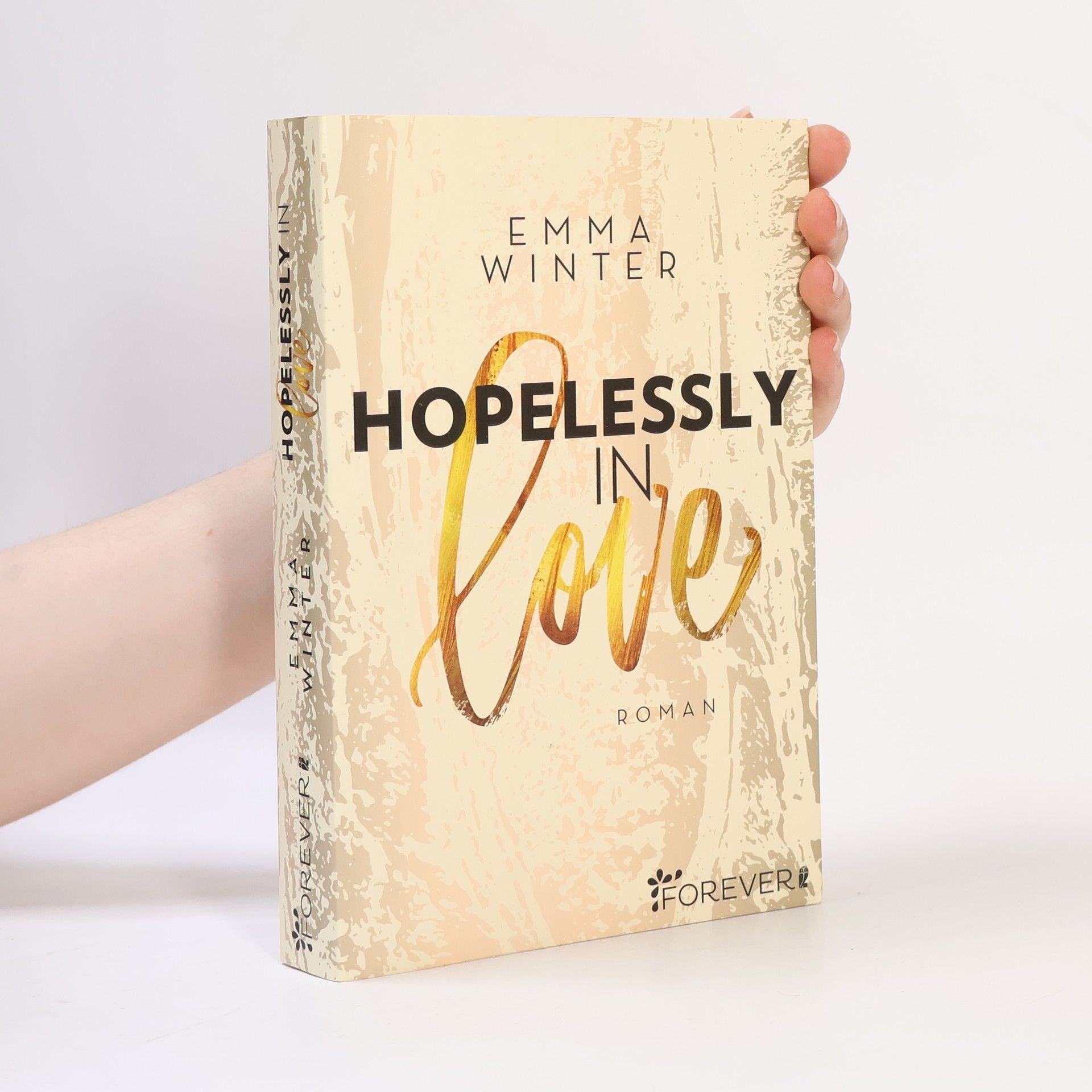 Emma Winter Hopelessly in Love