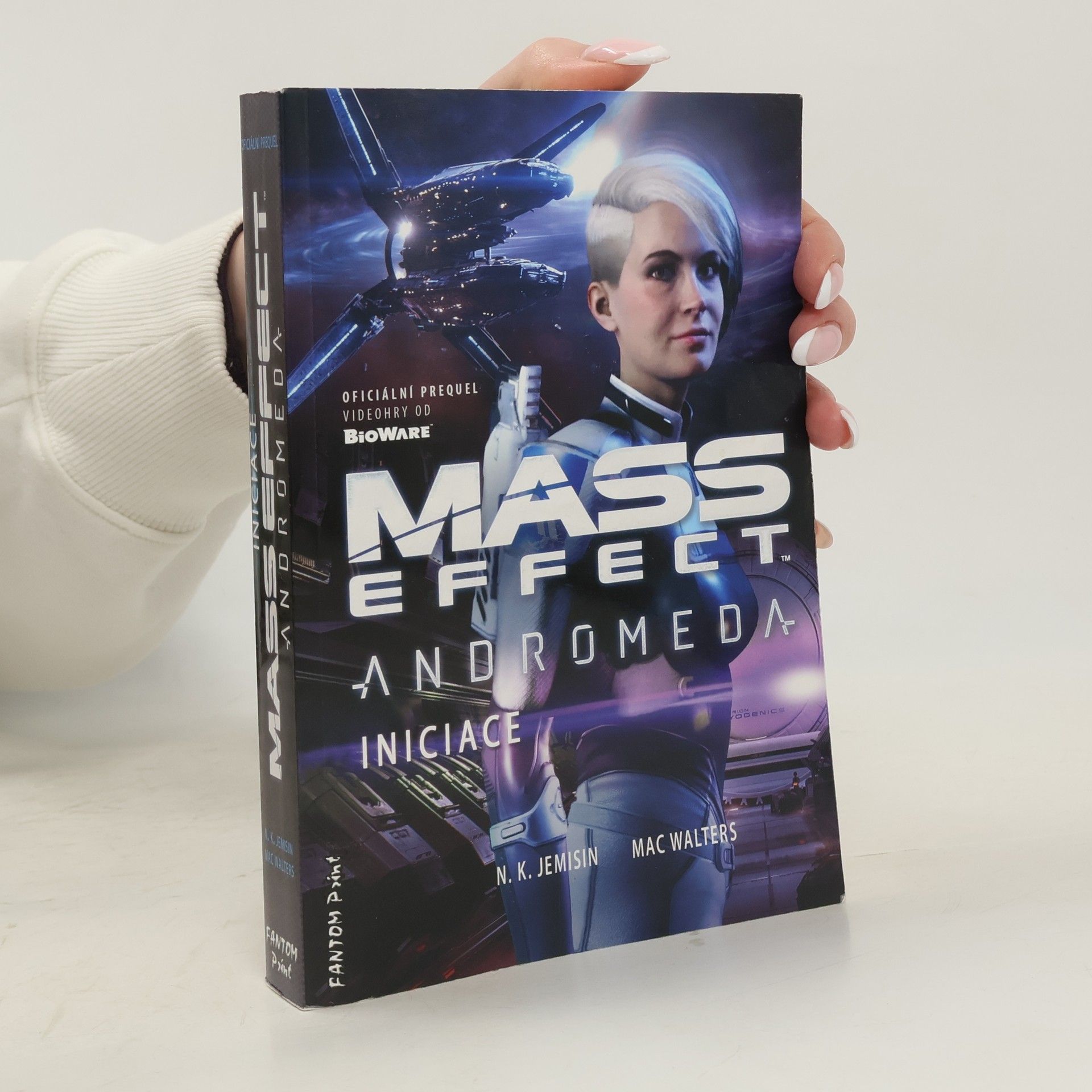 N. K. Jemisin Mass Effect. Andromeda. Iniciace