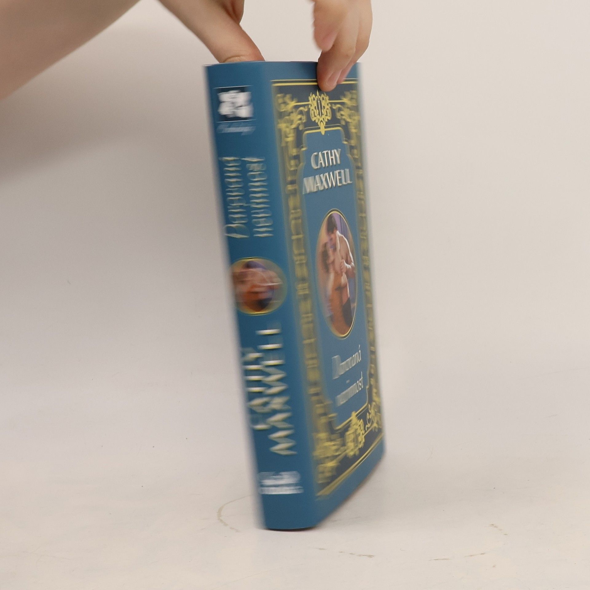 Cathy Maxwell Darovaná nevinnost