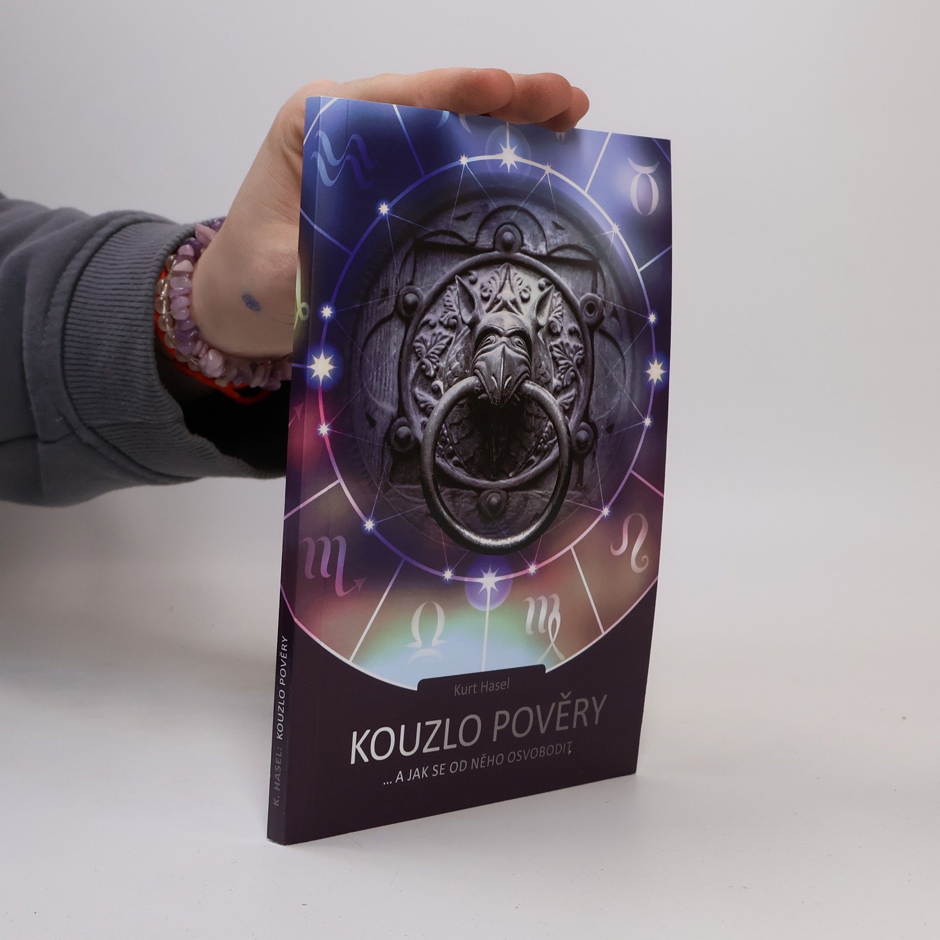 Kurt Hasel Kouzlo pověry