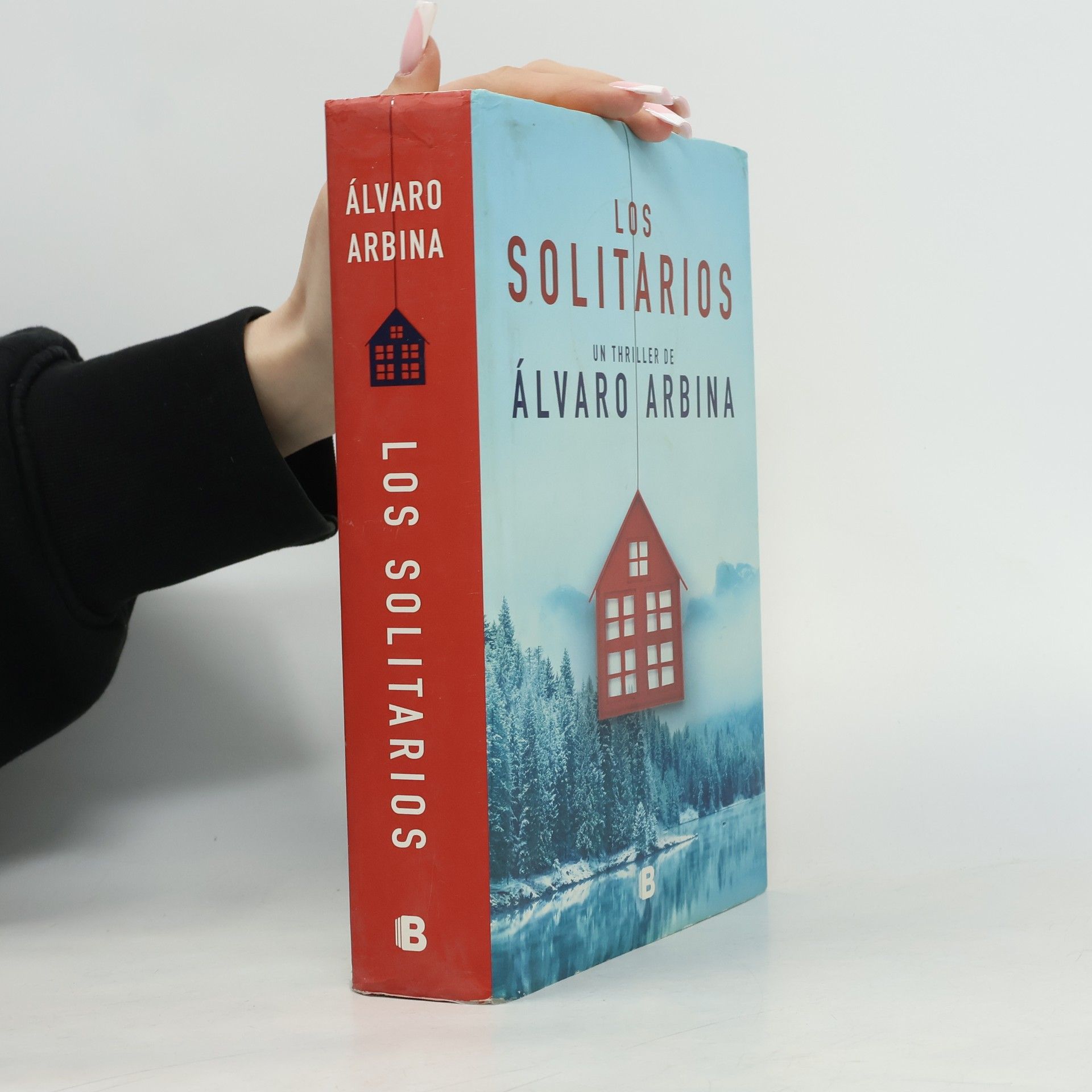 Álvaro Arbina Los solitarios