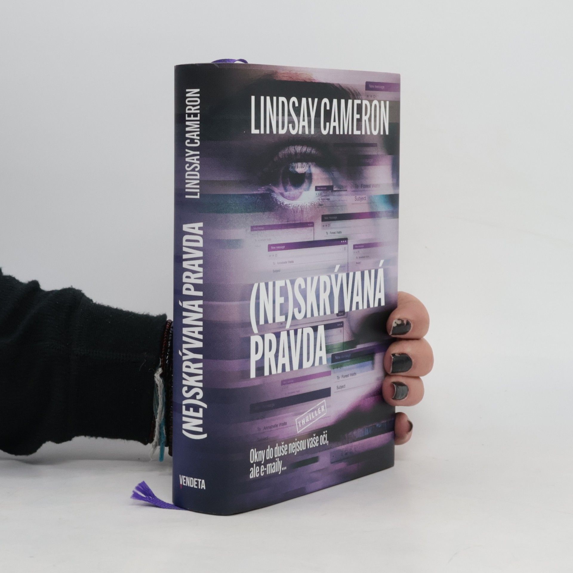 Lindsay Cameron (Ne)skrývaná pravda