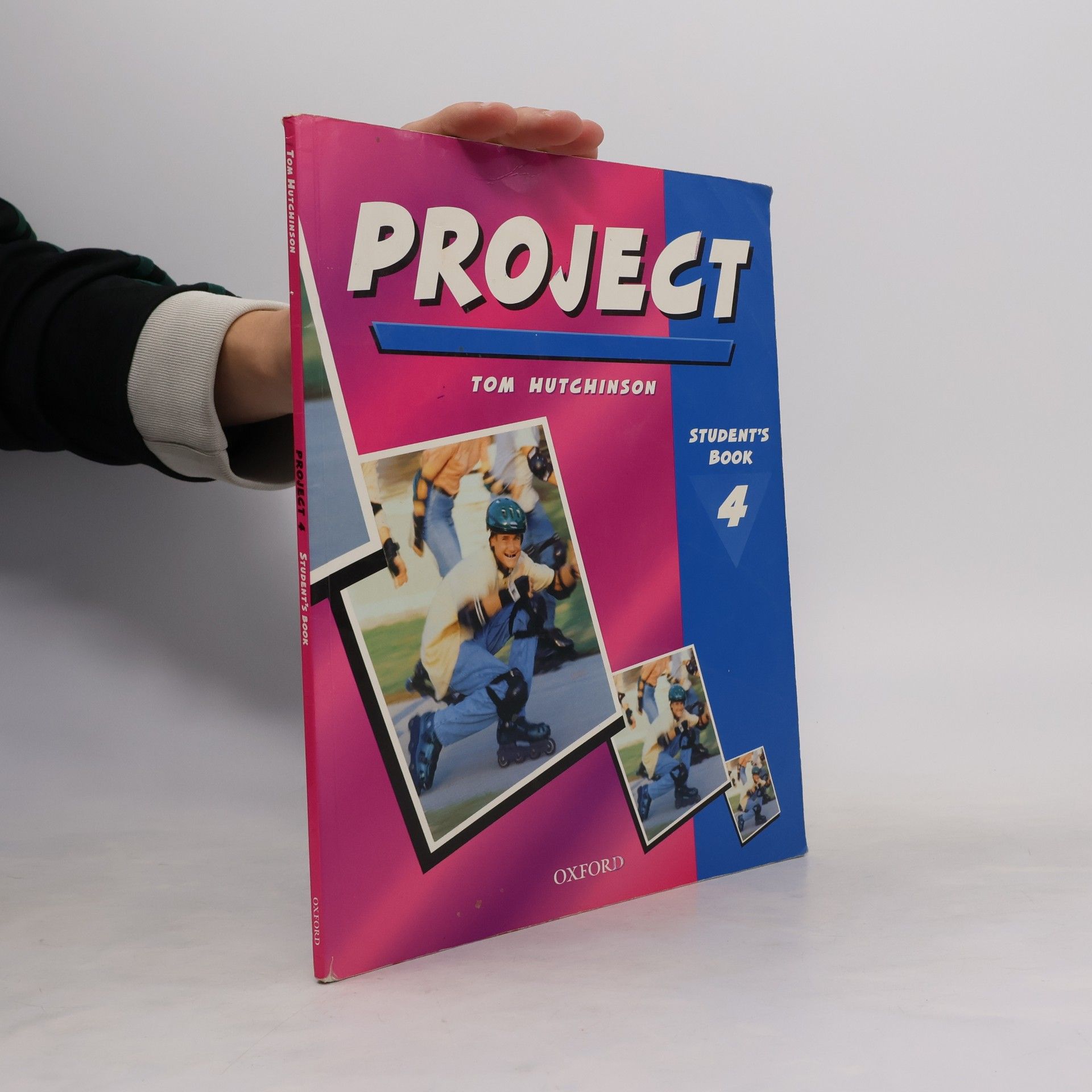 Tom Hutchinson Project 4- učebnice angličtiny