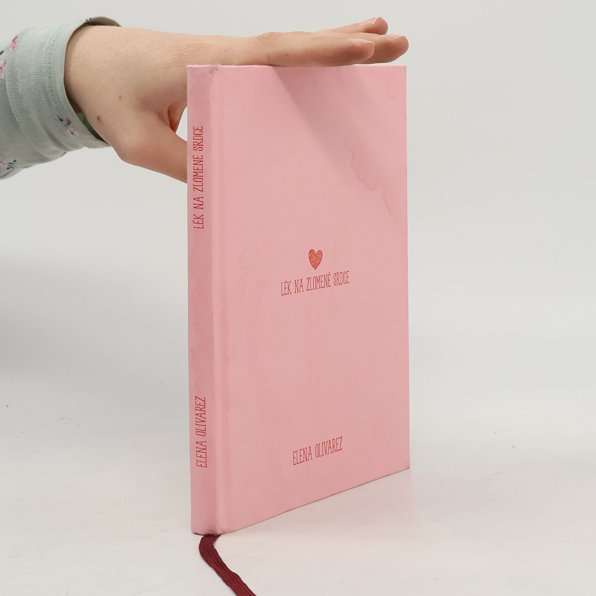 Elena Olivarez Lék na zlomené srdce