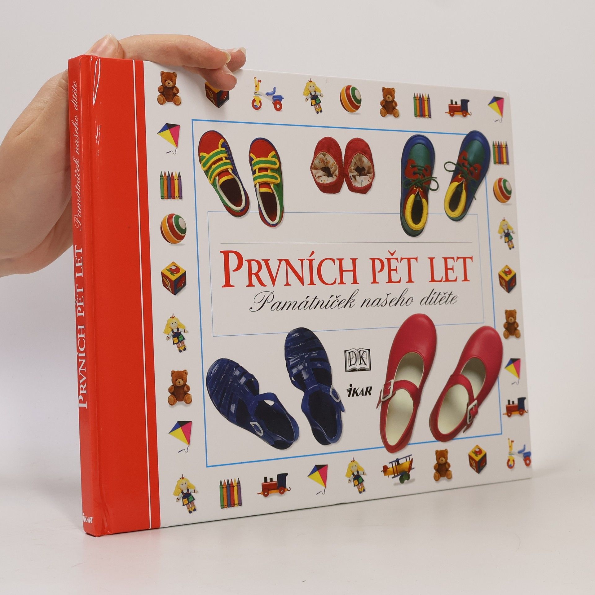 Caroline Ash Prvních pět let, památníček našeho dítěte