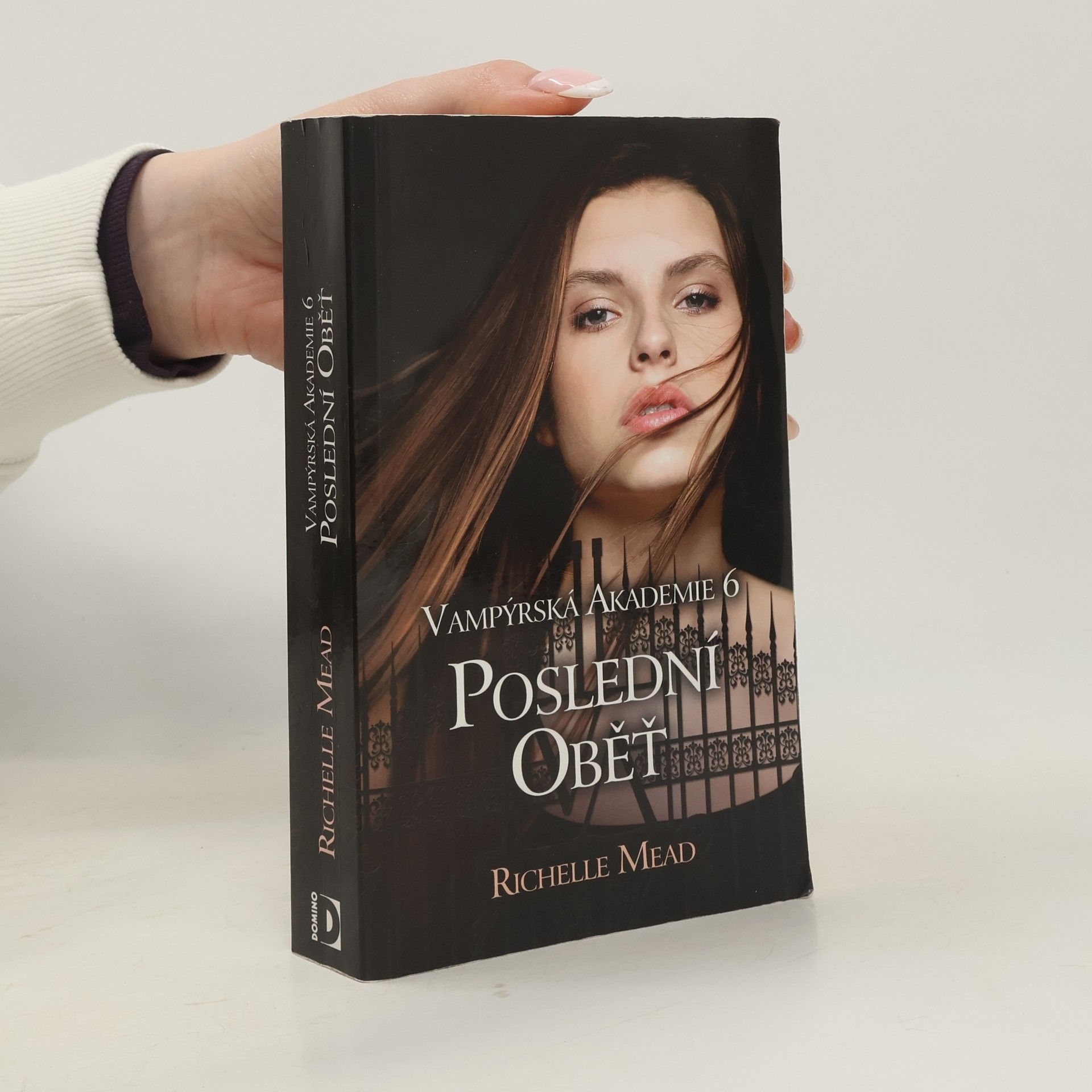 Richelle Mead Poslední oběť