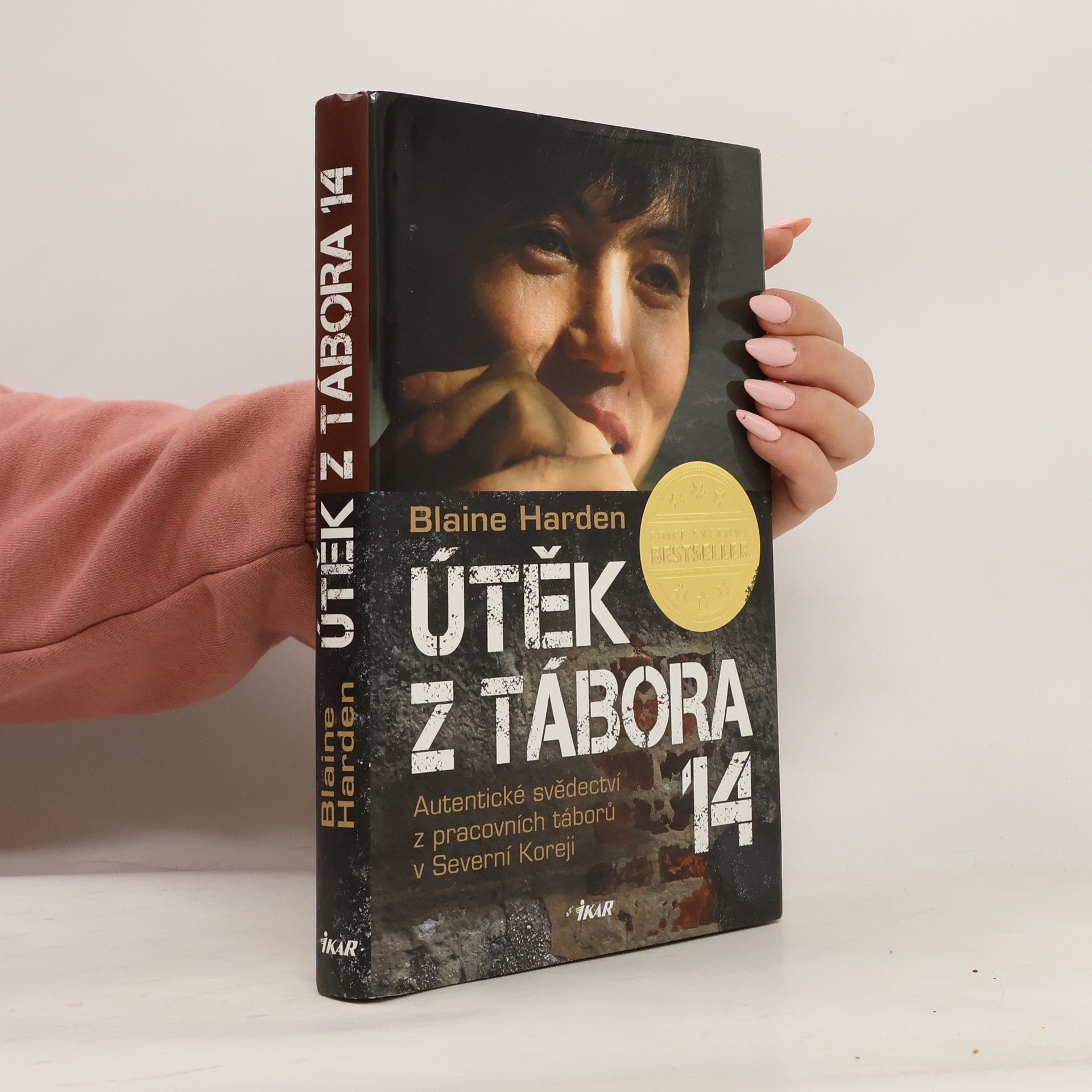 Blaine Harden Útěk z Tábora 14