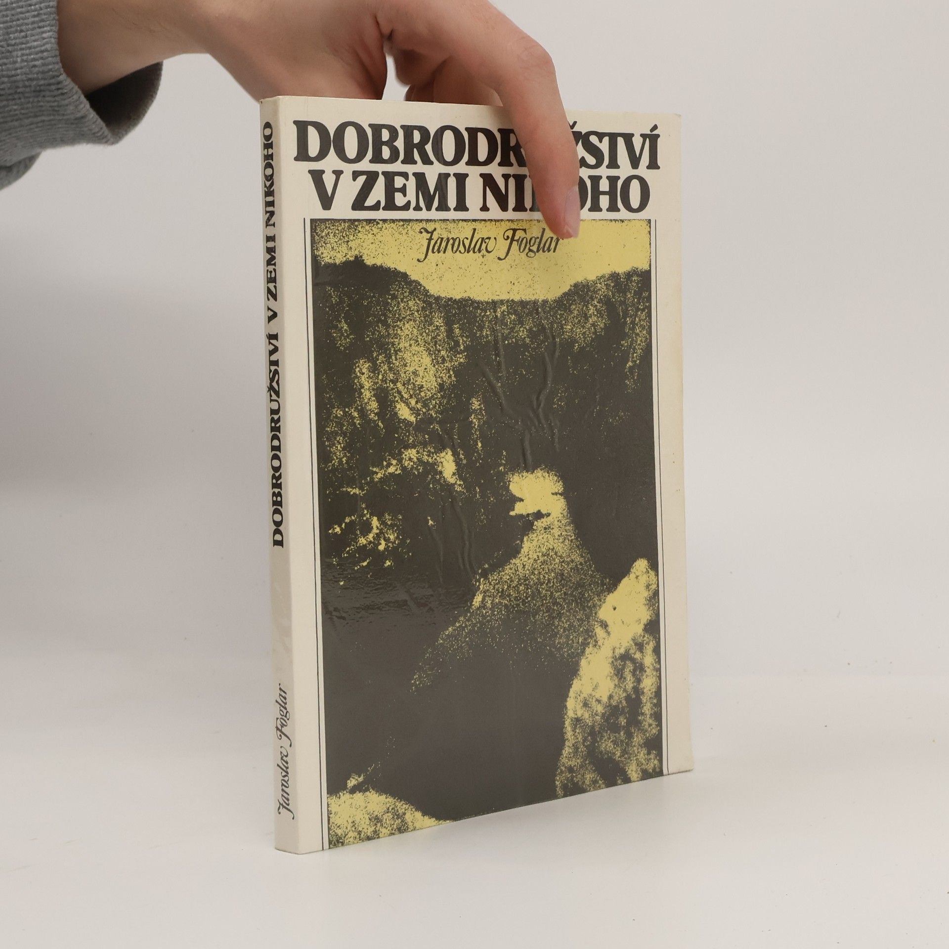 Jaroslav Foglar Dobrodružství v Zemi nikoho