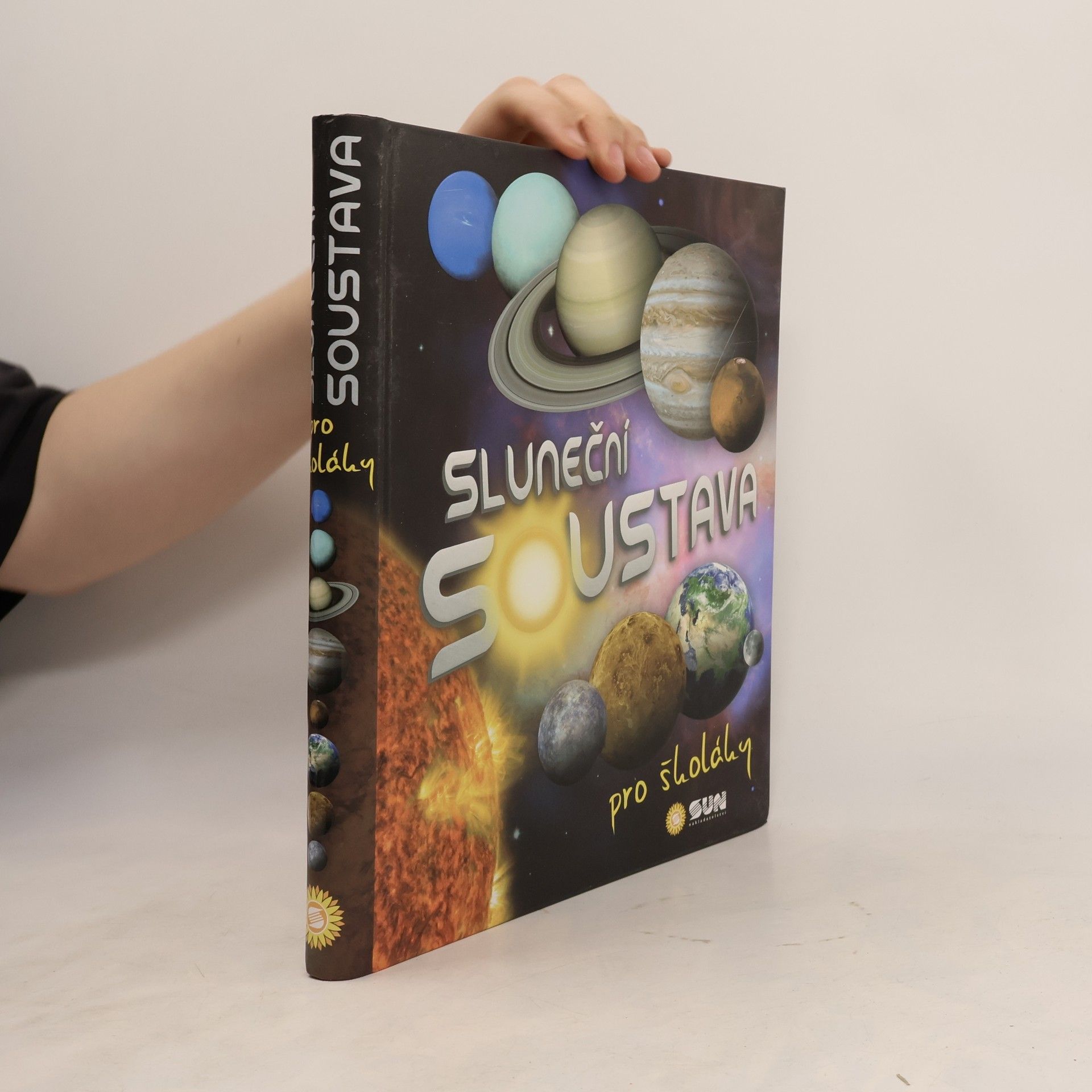 Aga Ediciones Sluneční soustava pro školáky
