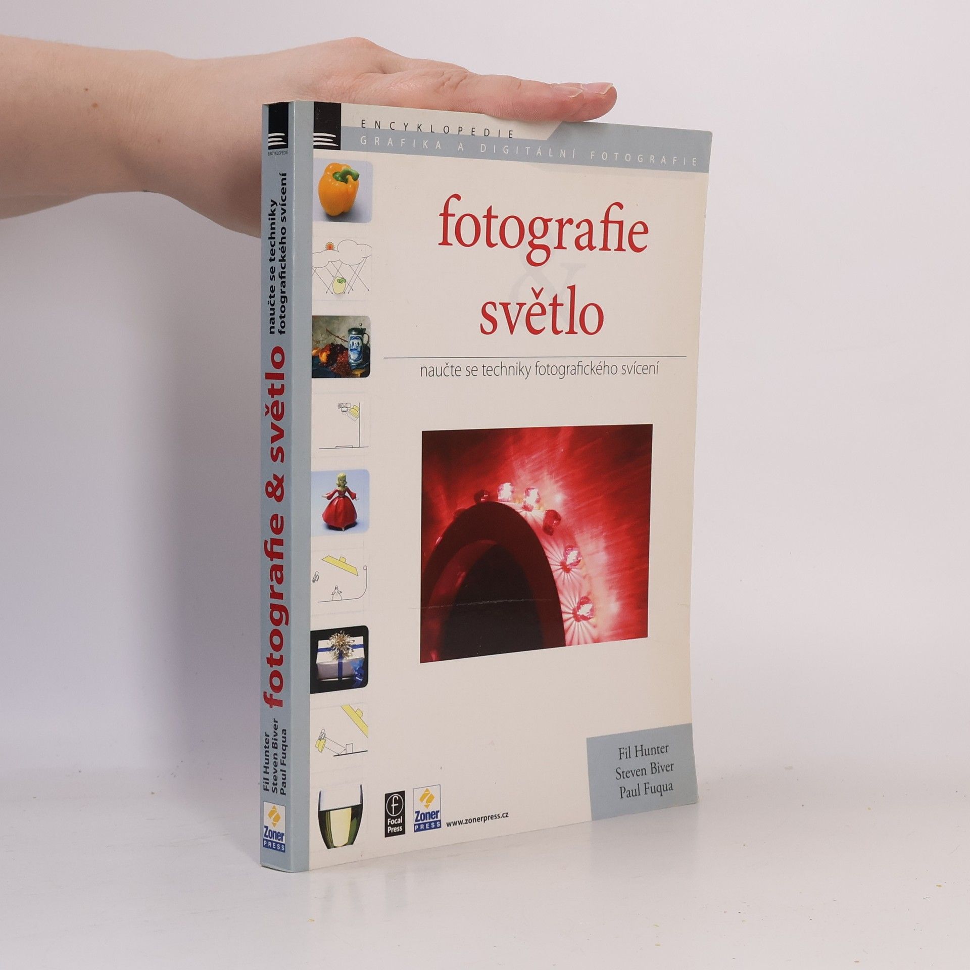 Paul Fuqua Fotografie & světlo : naučte se techniky fotografického svícení