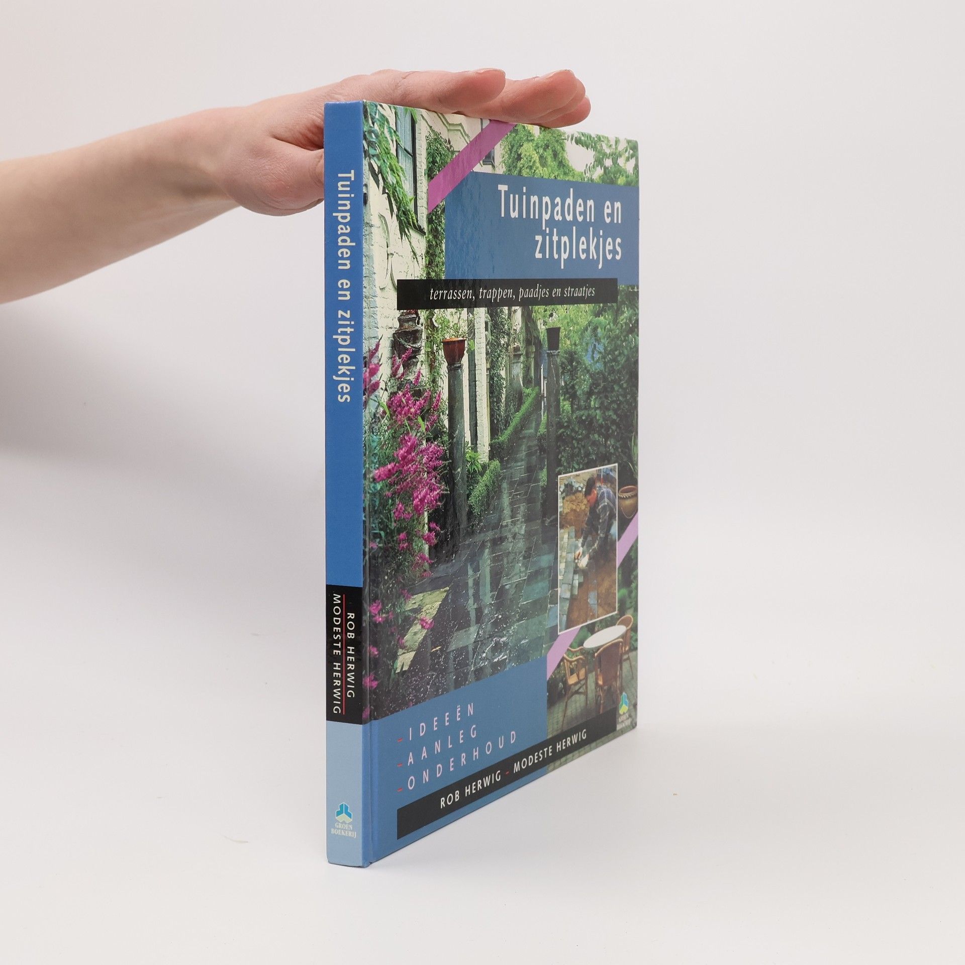 Groenboekerij Tuinpaden en zitplekjes