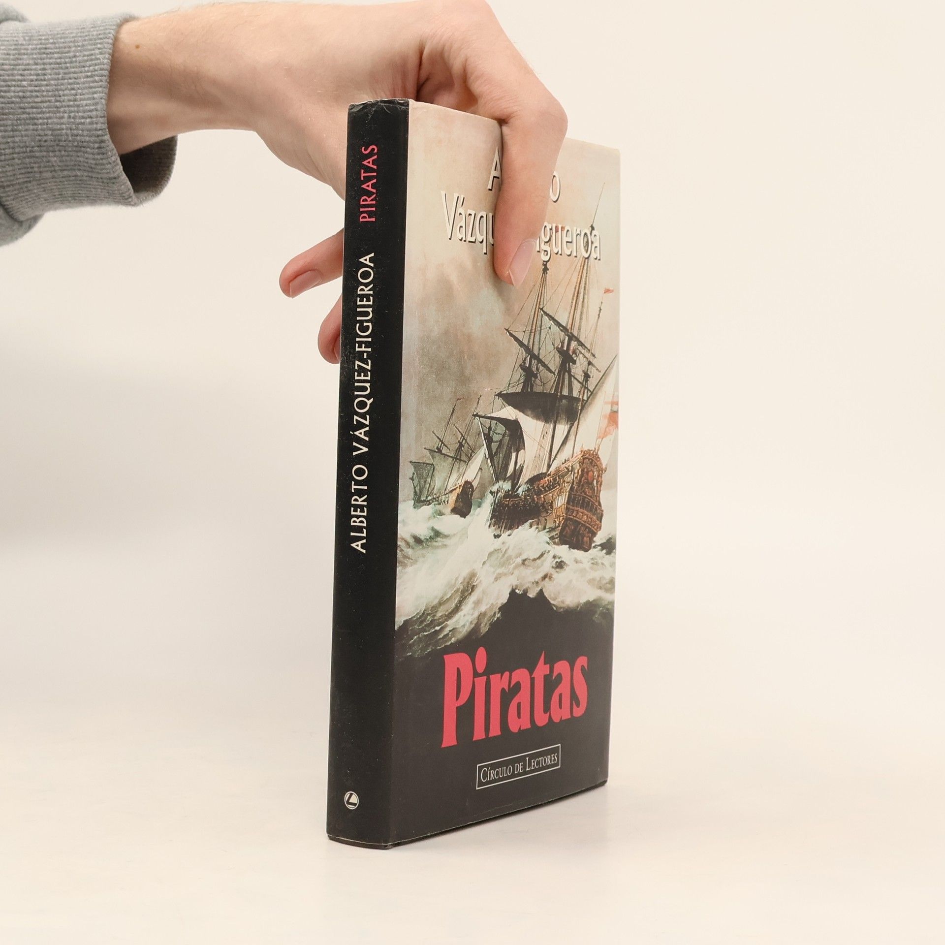 Alberto Vázquez Figueroa Piratas