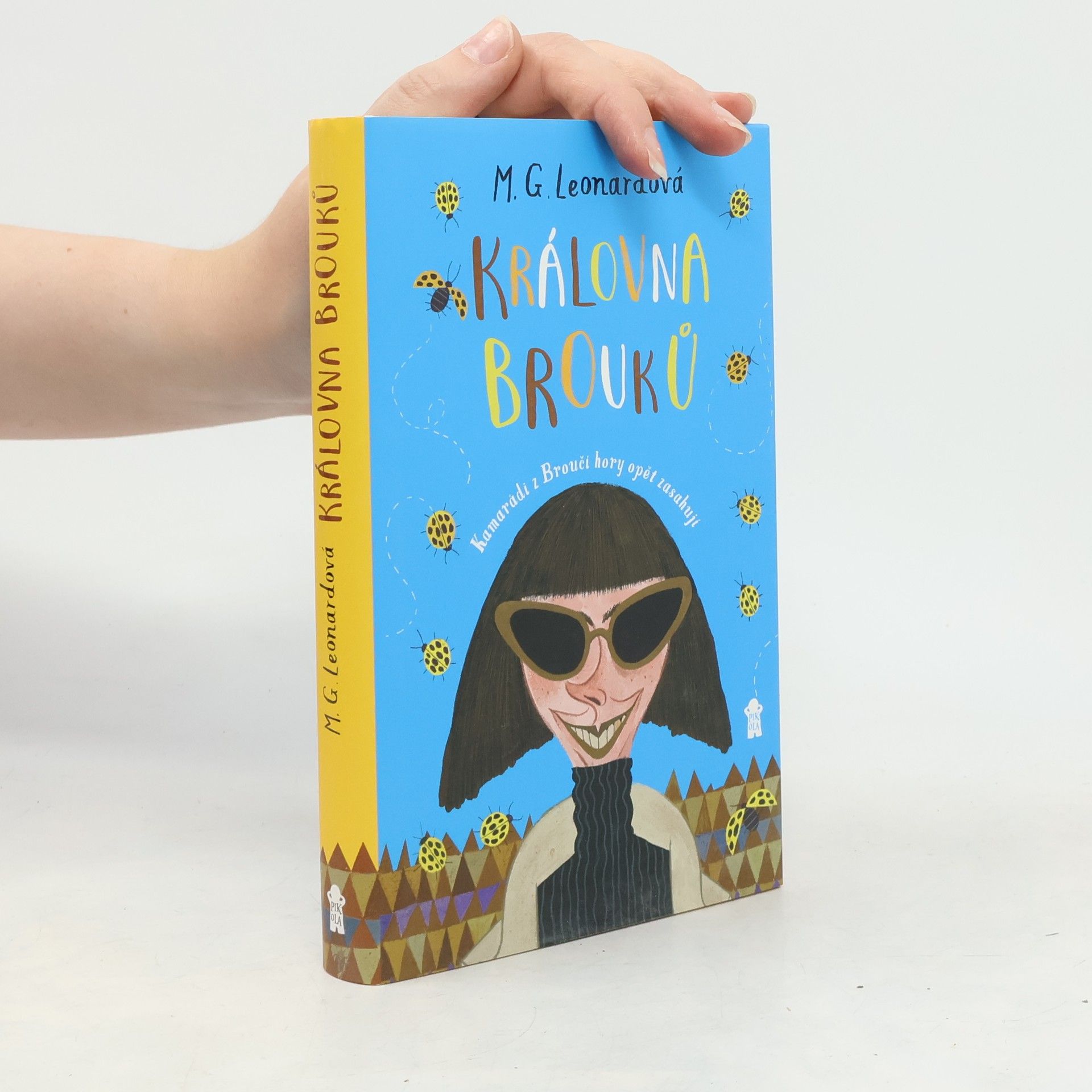 M. G. Maya Gabrielle Leonard Královna brouků