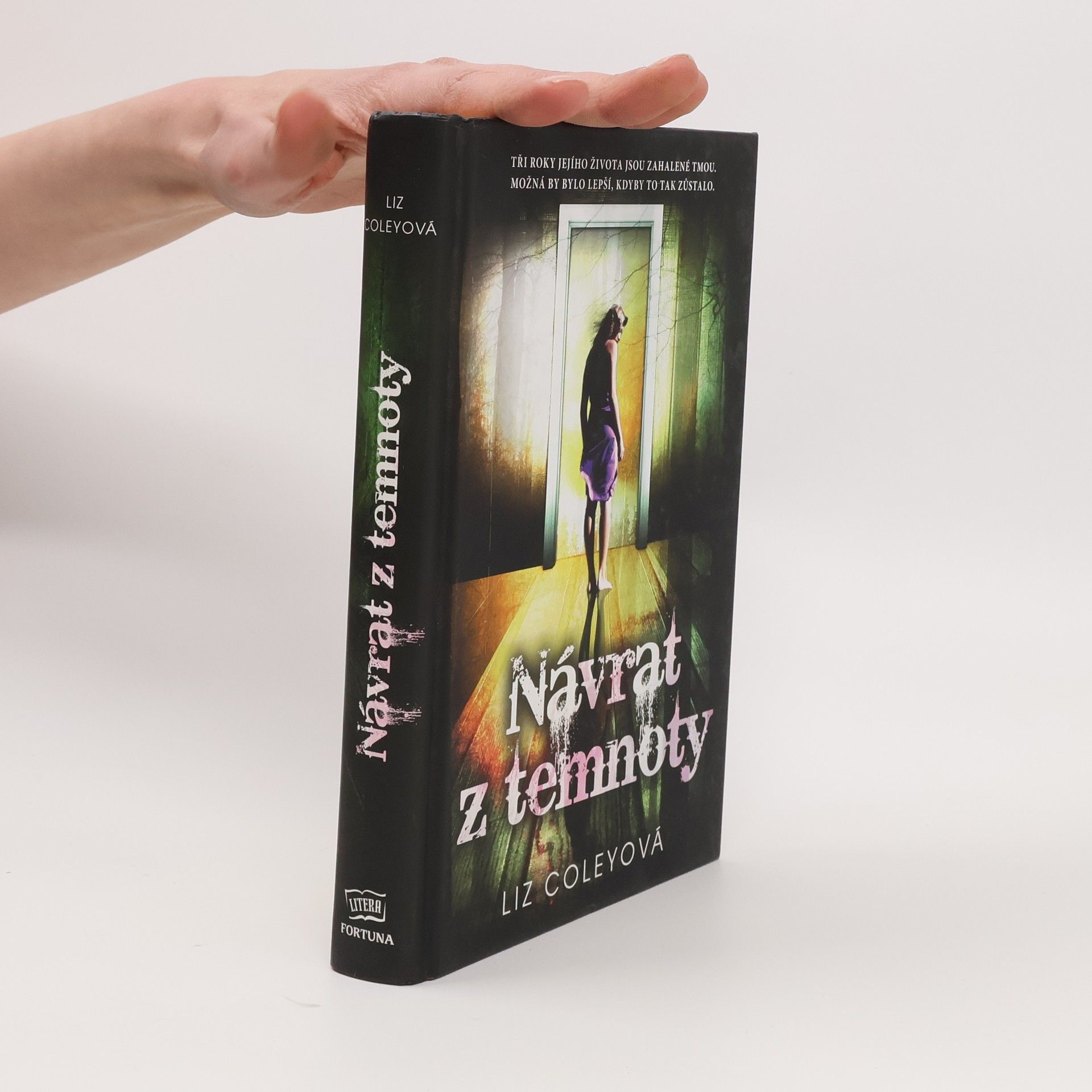 Liz Coley Návrat z temnoty