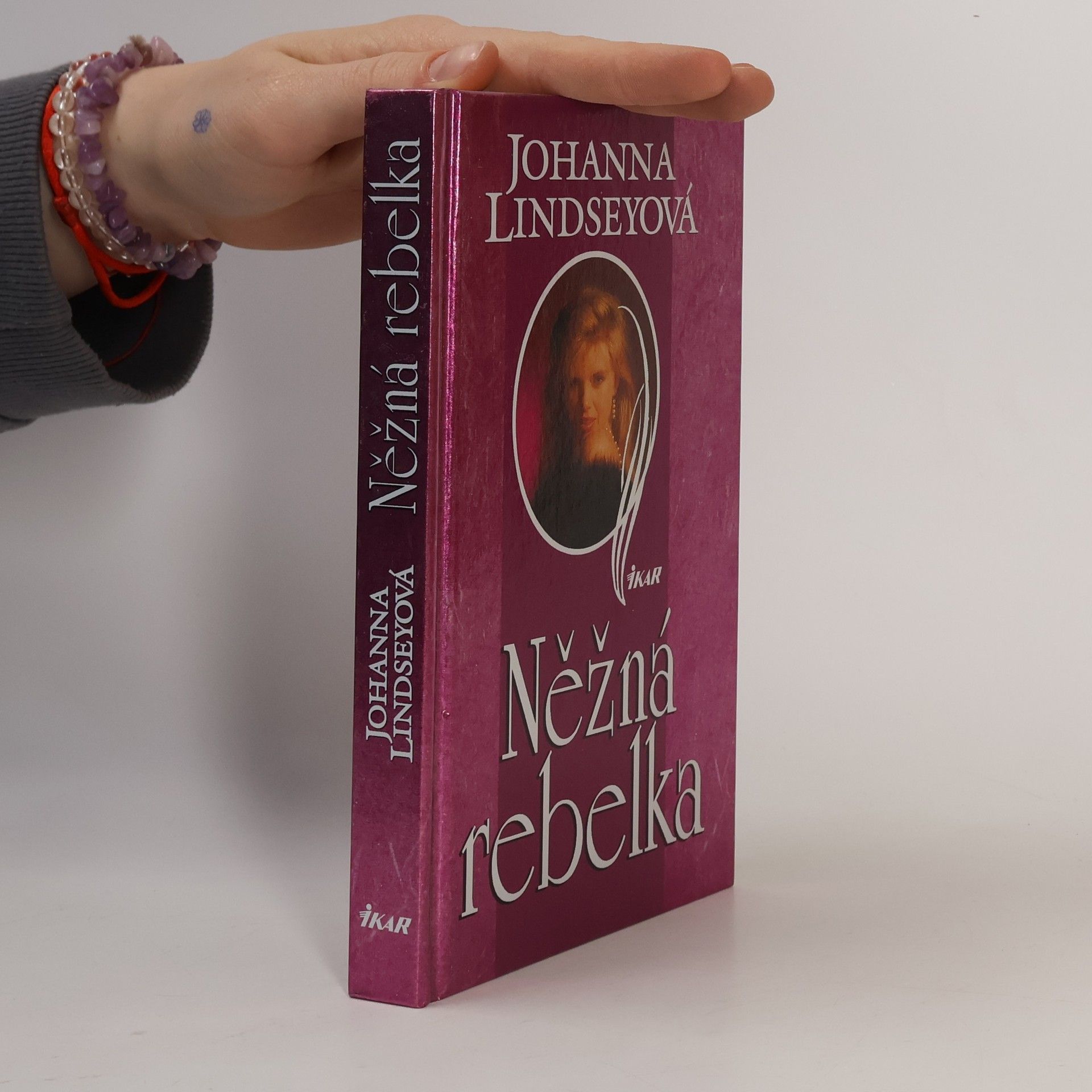 Johanna Lindsey Něžná rebelka