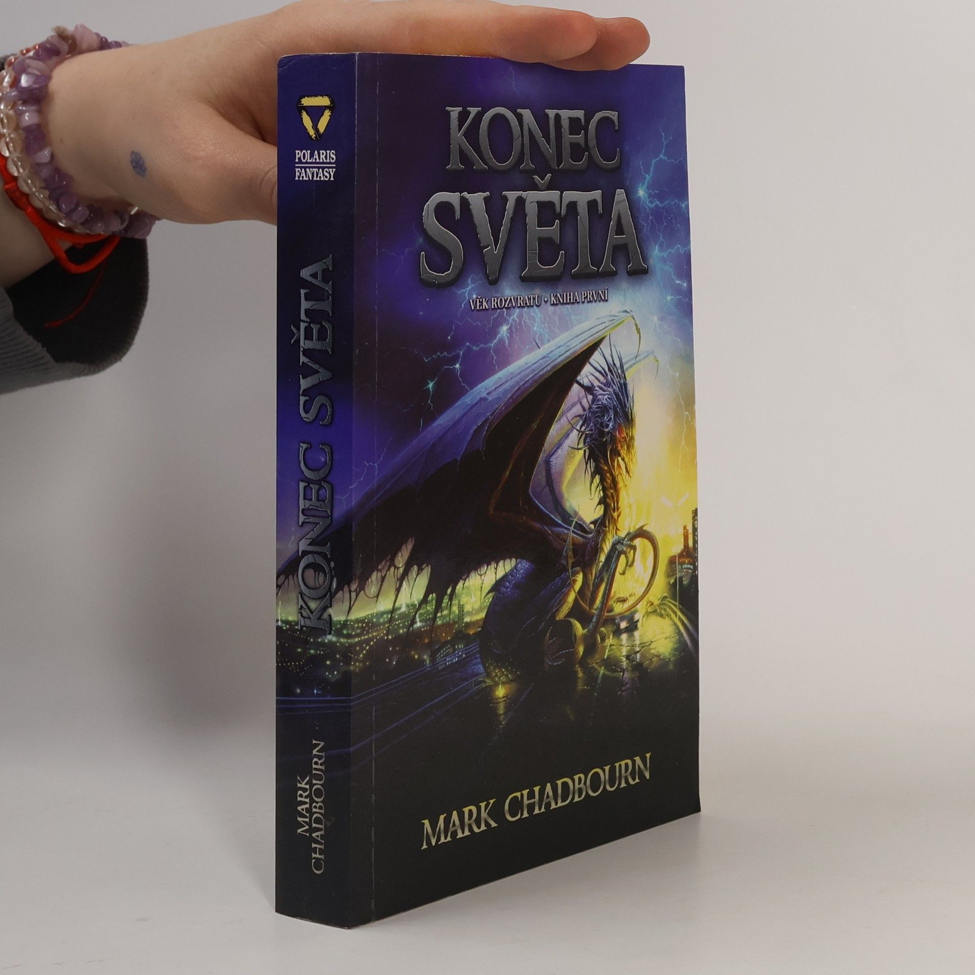 Mark Chadbourn Věk rozvratu. Kniha první, Konec světa