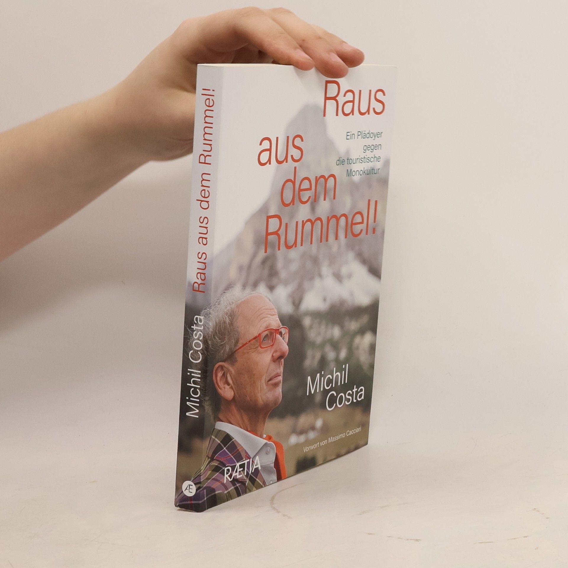 Michil Costa Raus aus dem Rummel!