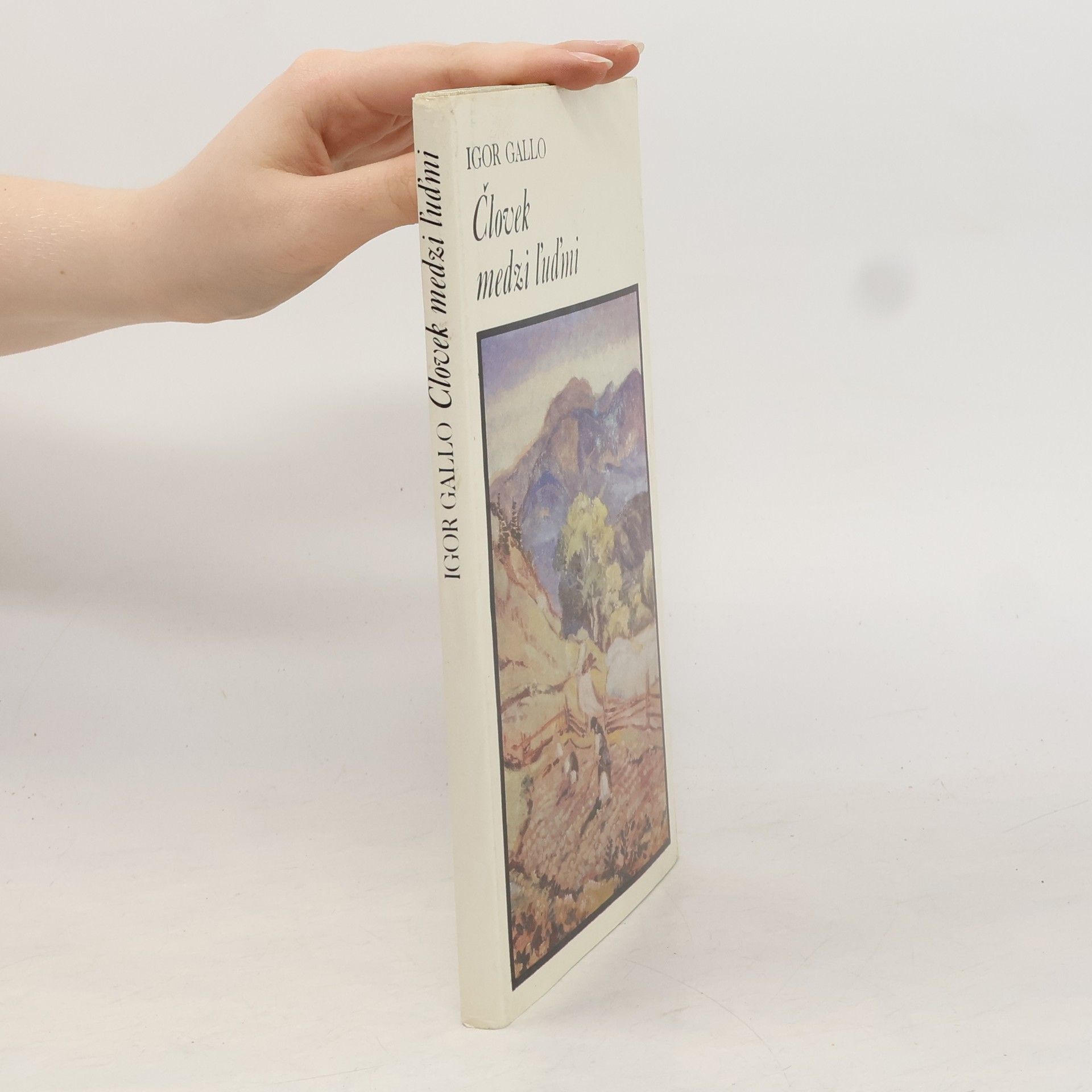 Človek medzi ľuďmi