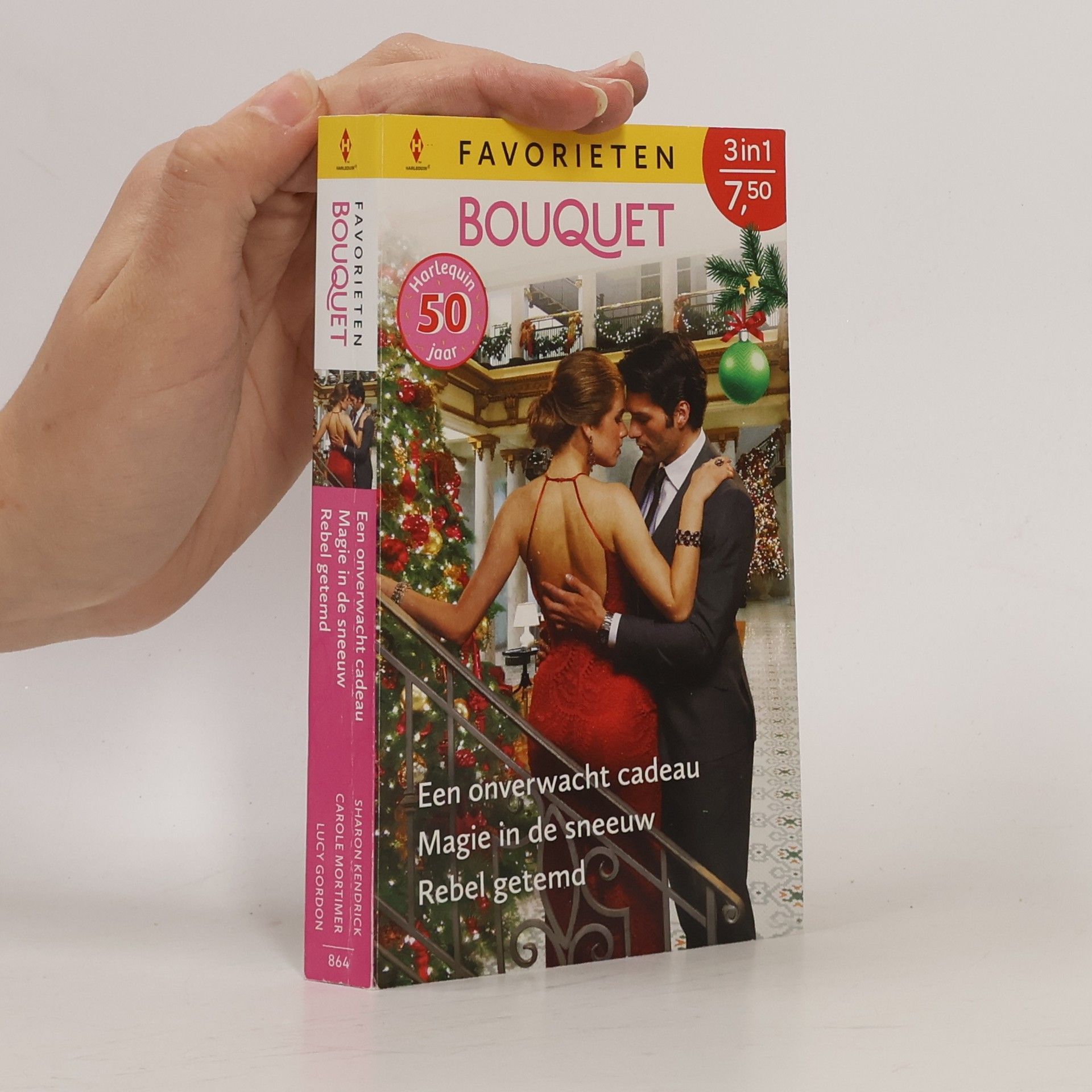 Lucy Gordon Een onverwacht cadeau / Magie in de sneeuw / Rebel getemd