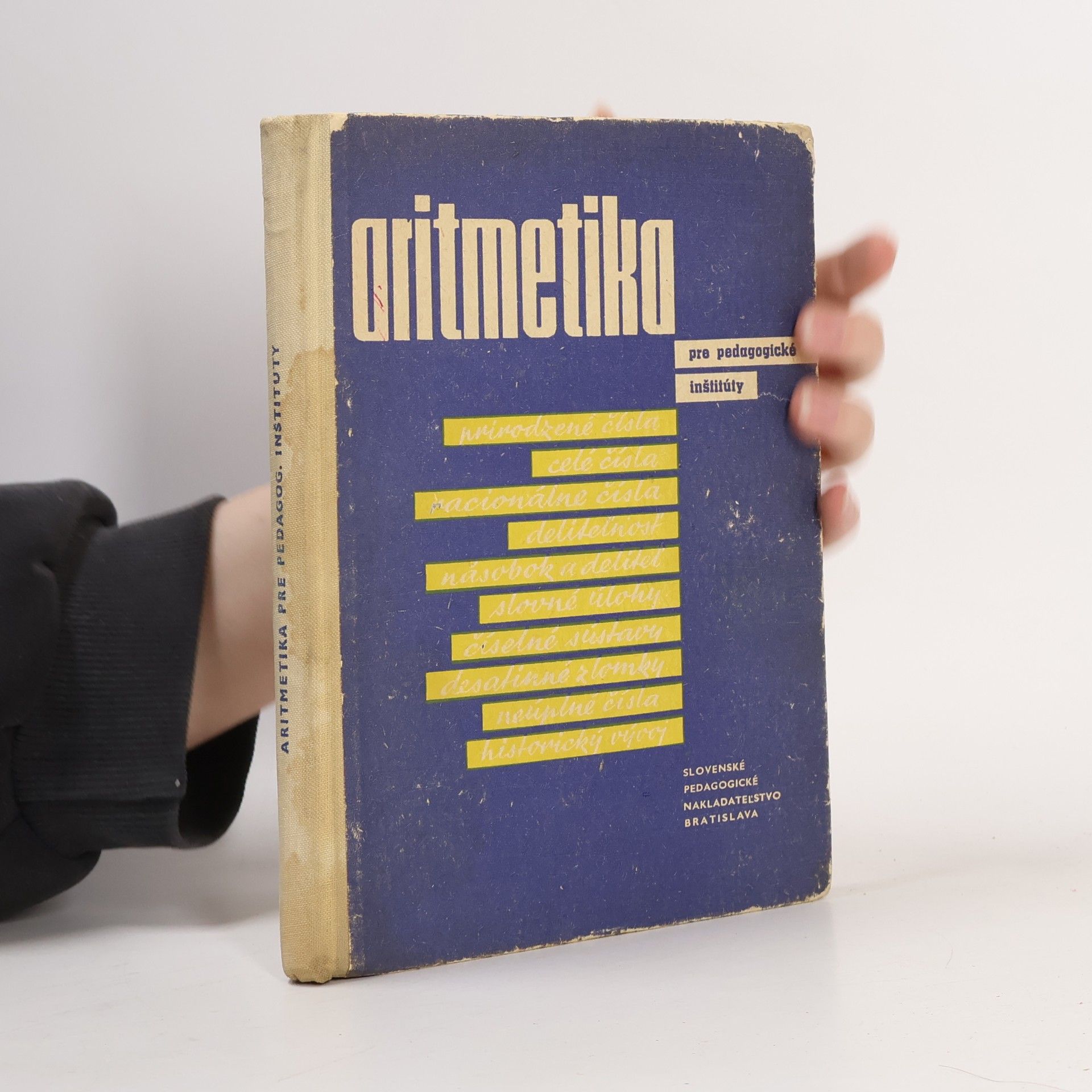 Autorenkollektiv Aritmetika pre pedagogické inštitúty