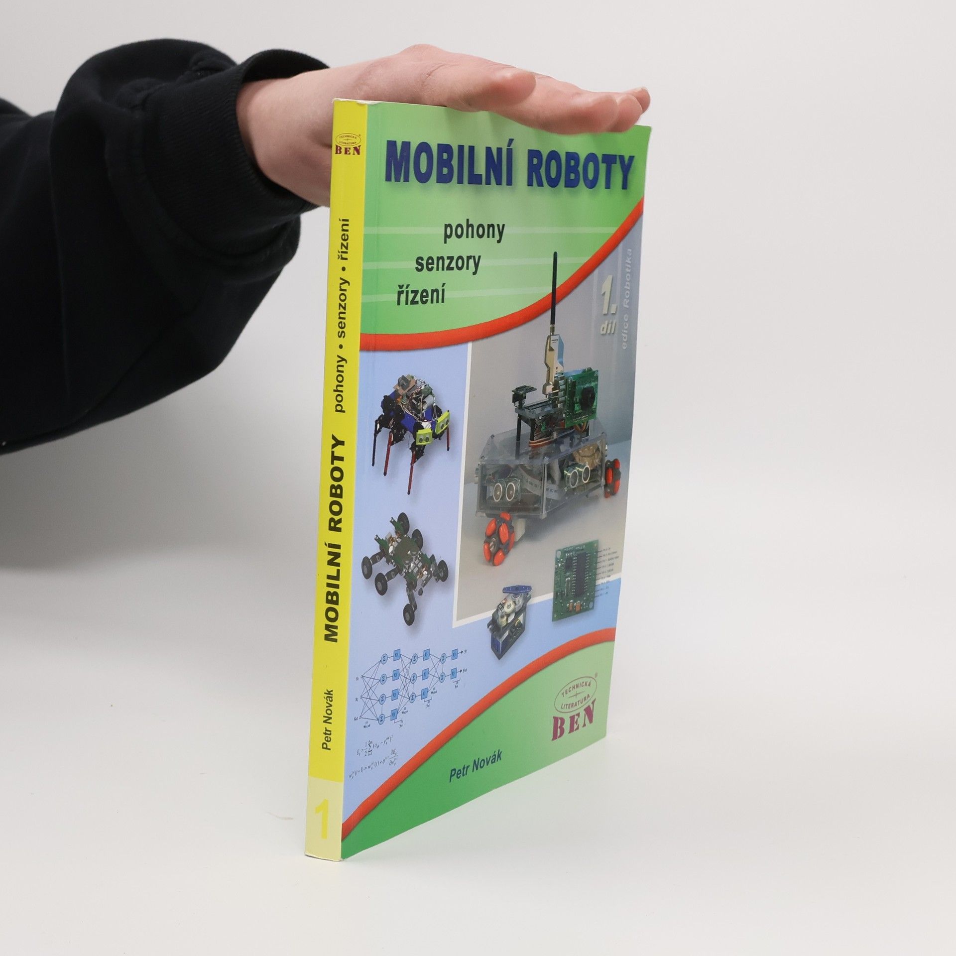 Petr Novák Mobilní roboty