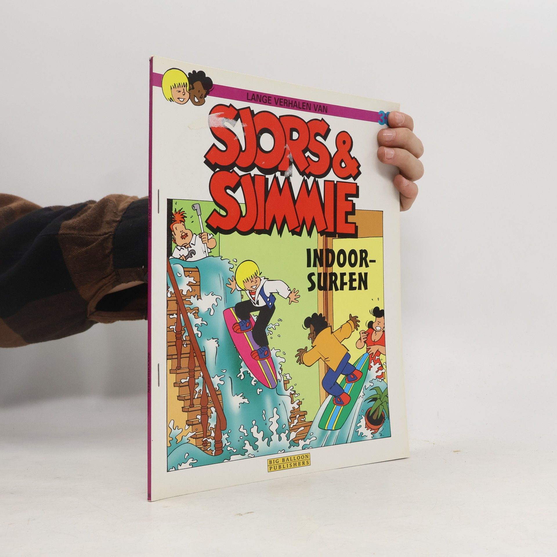 Jan van Die Sjors en Sjimmie - 38: Indoorsurfen