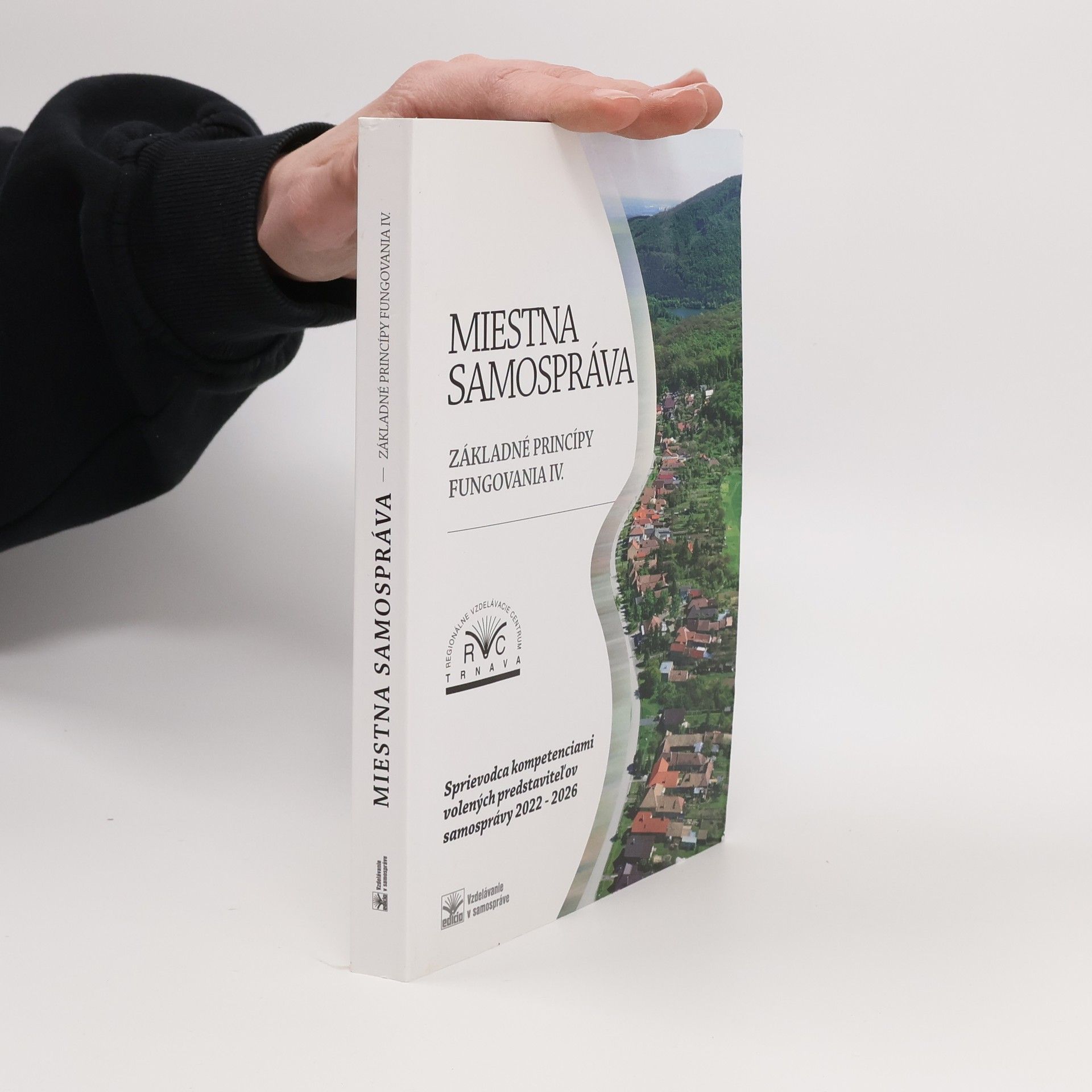 Various authors Miestna samospráva