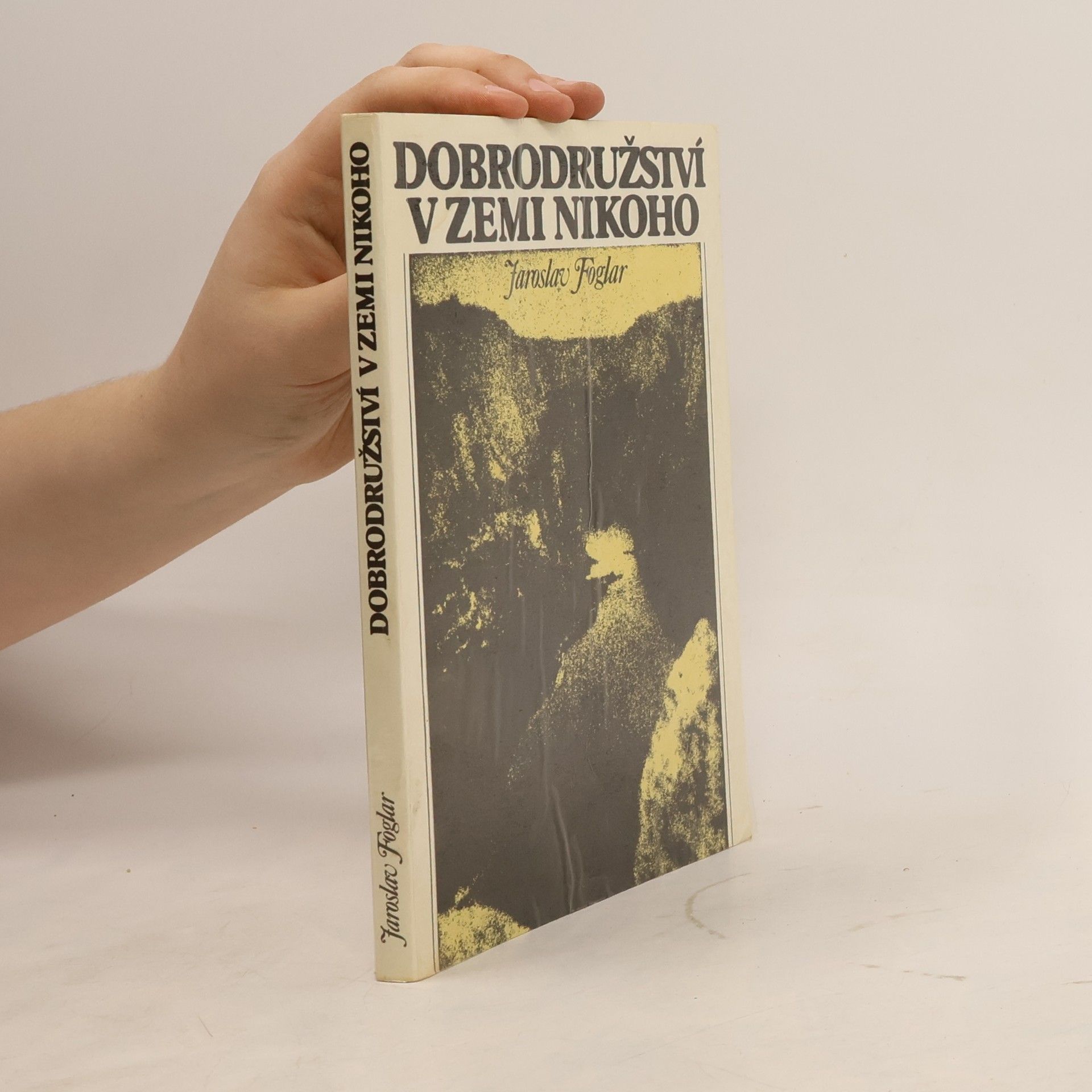 Jaroslav Foglar Dobrodružství v Zemi nikoho